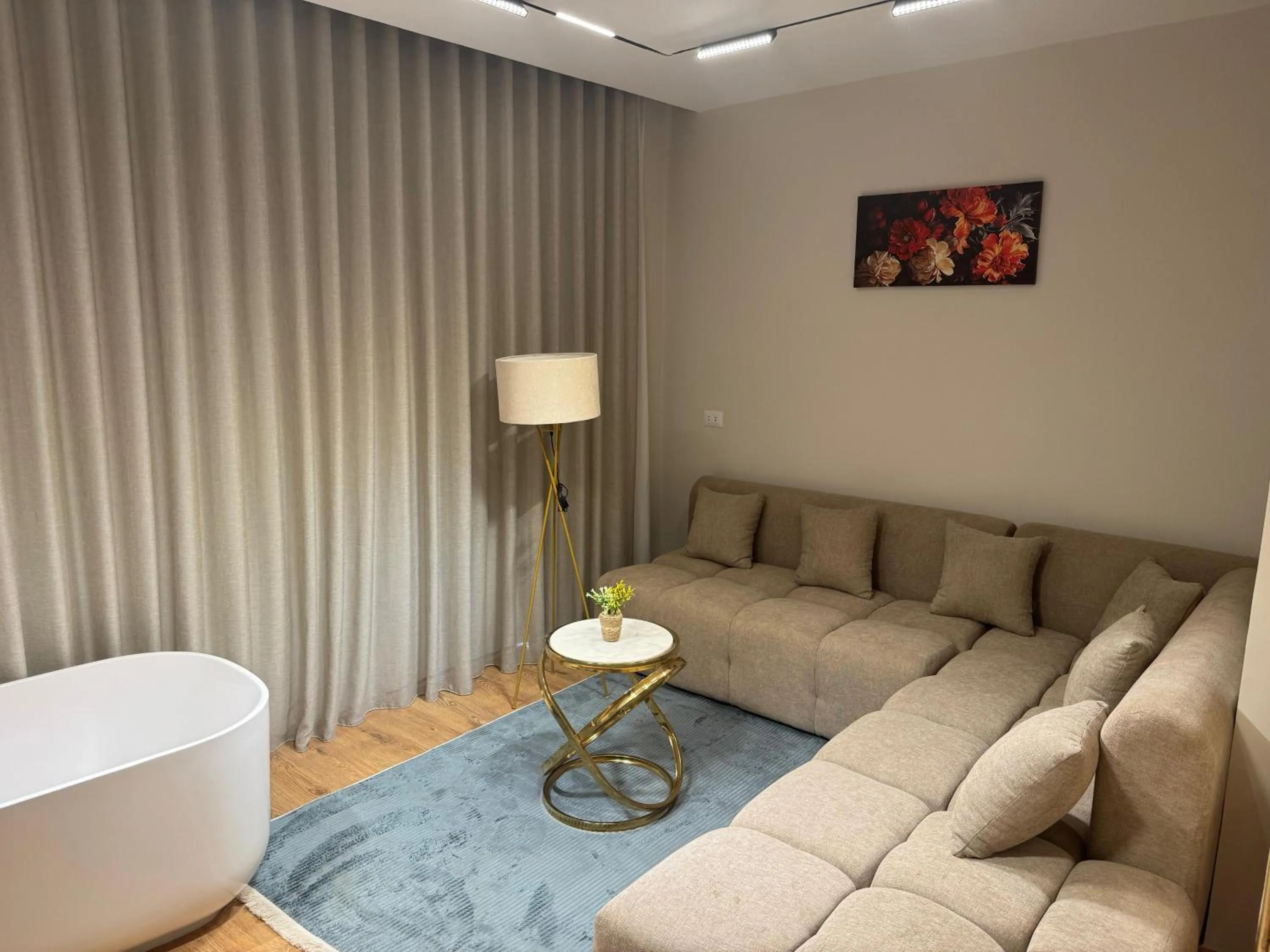 Living room in Palacio Pyramids Hotel