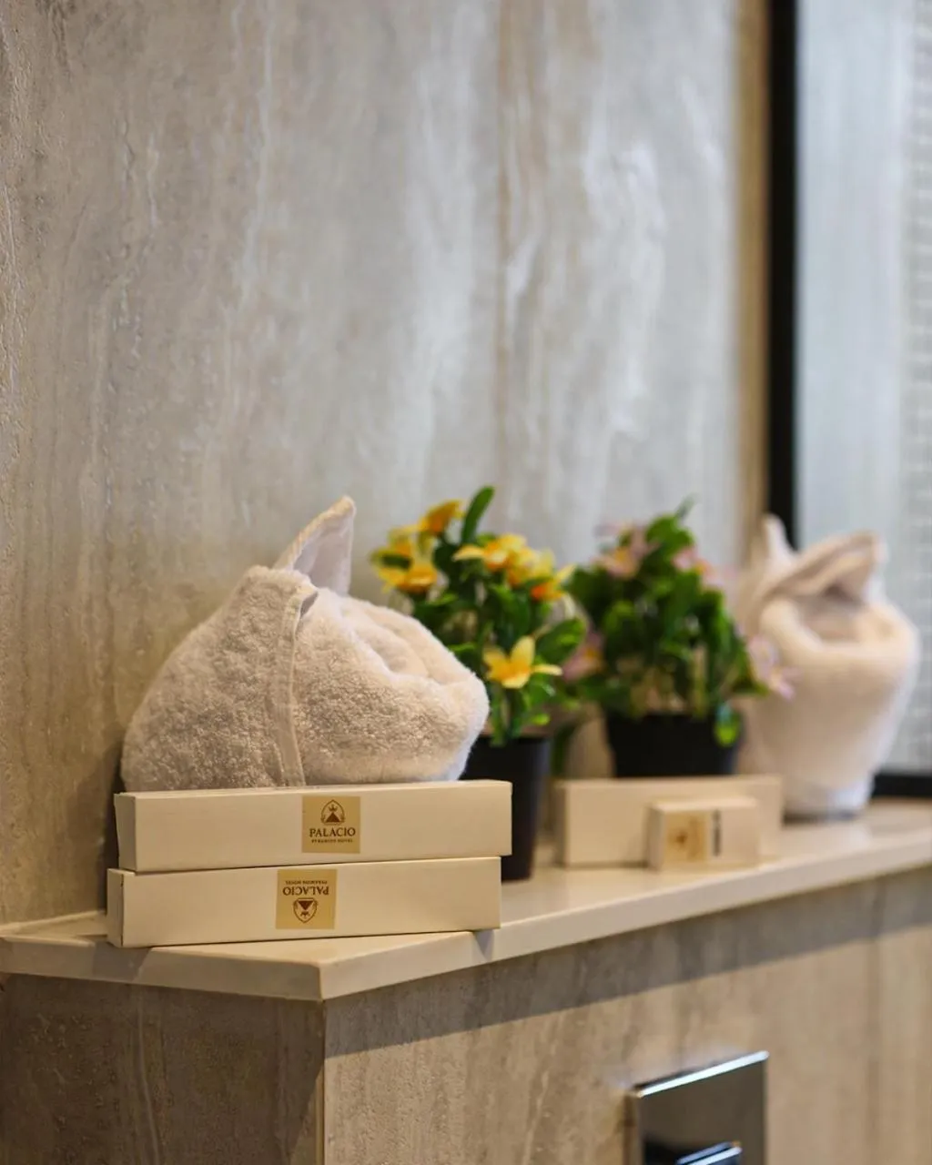 Shower in Palacio Pyramids Hotel