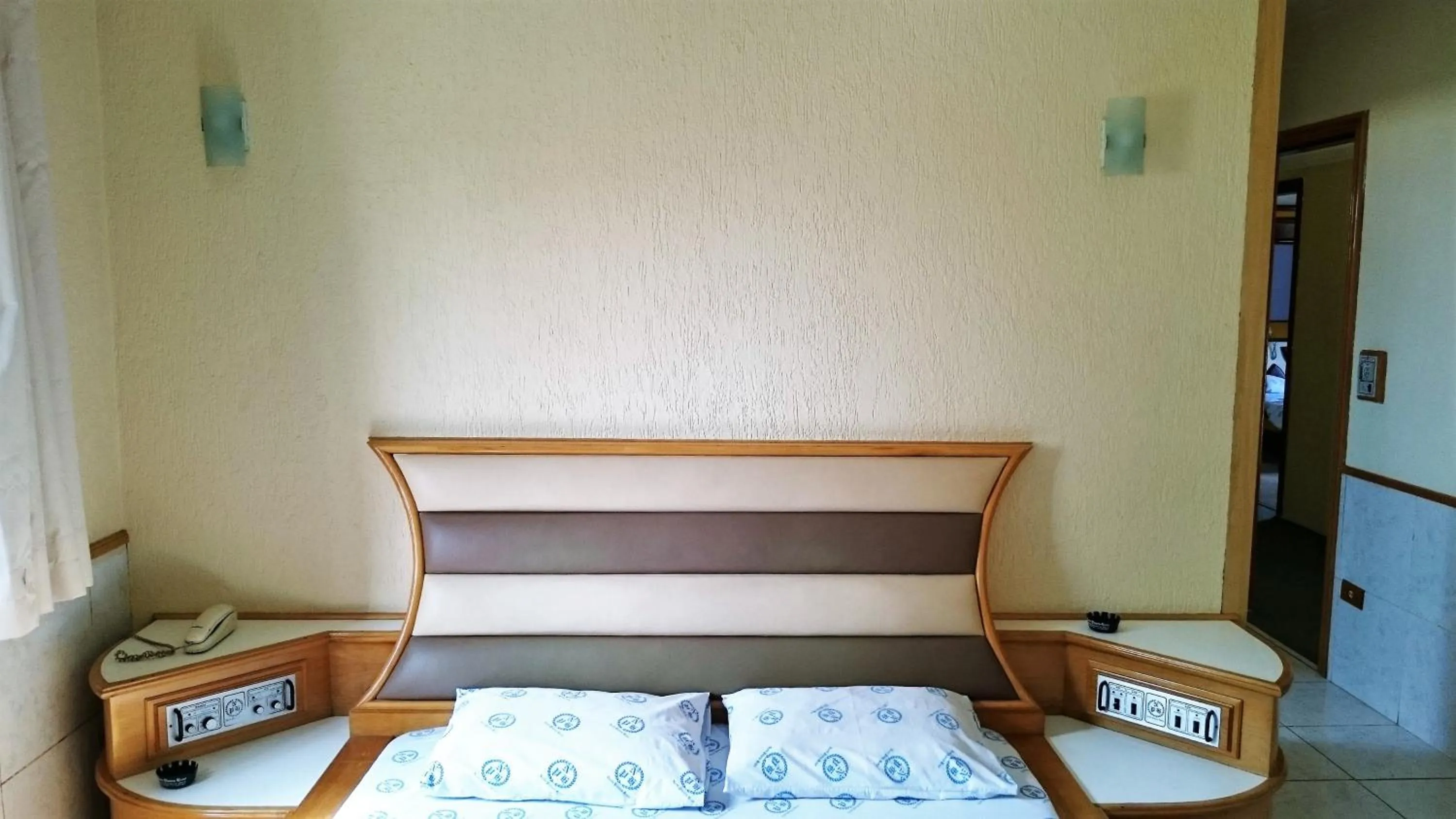 Decorative detail, Bed in North Palace Hotel