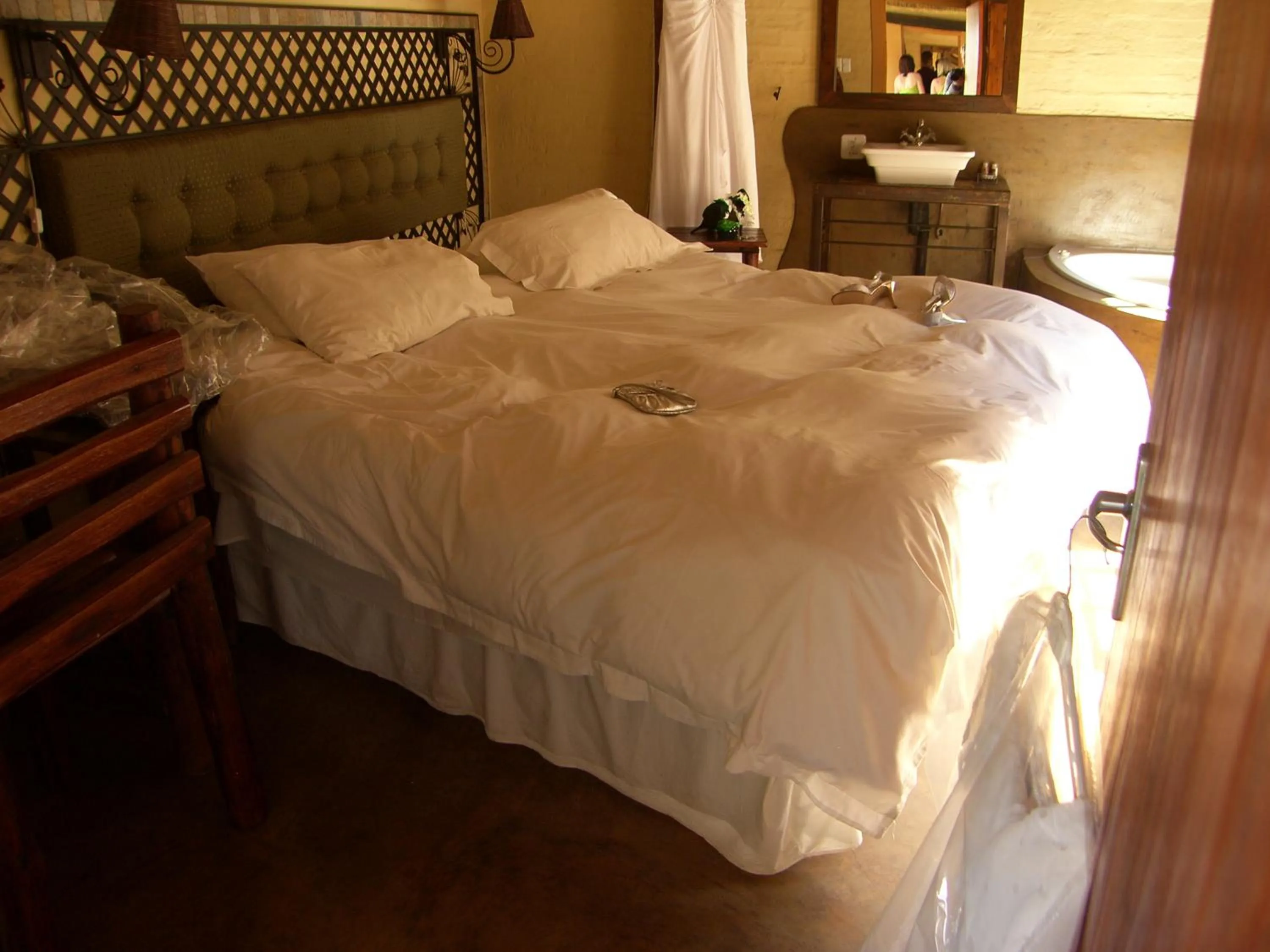 Bed in African Silhouette Guesthouse