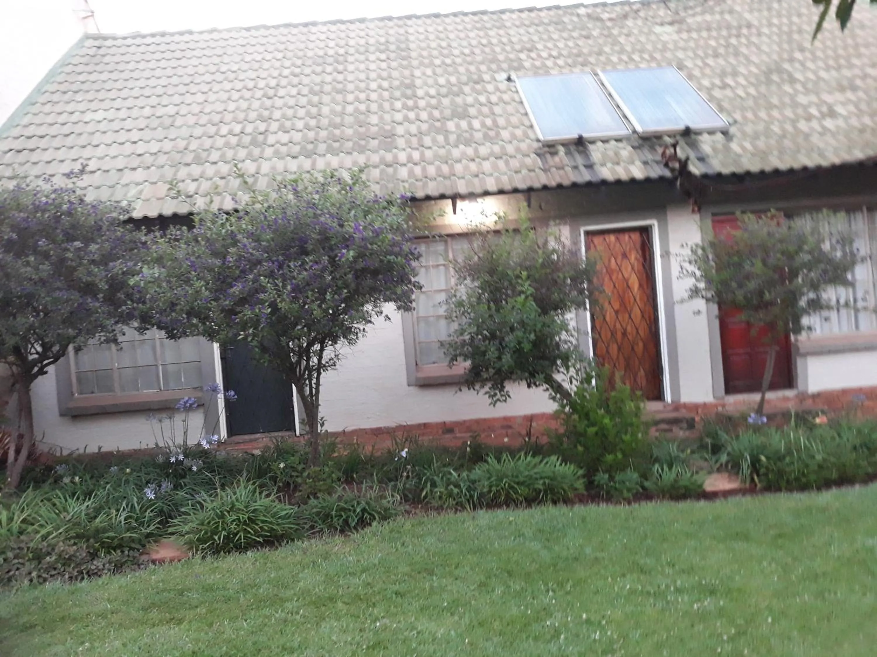 Facade/entrance in African Silhouette Guesthouse