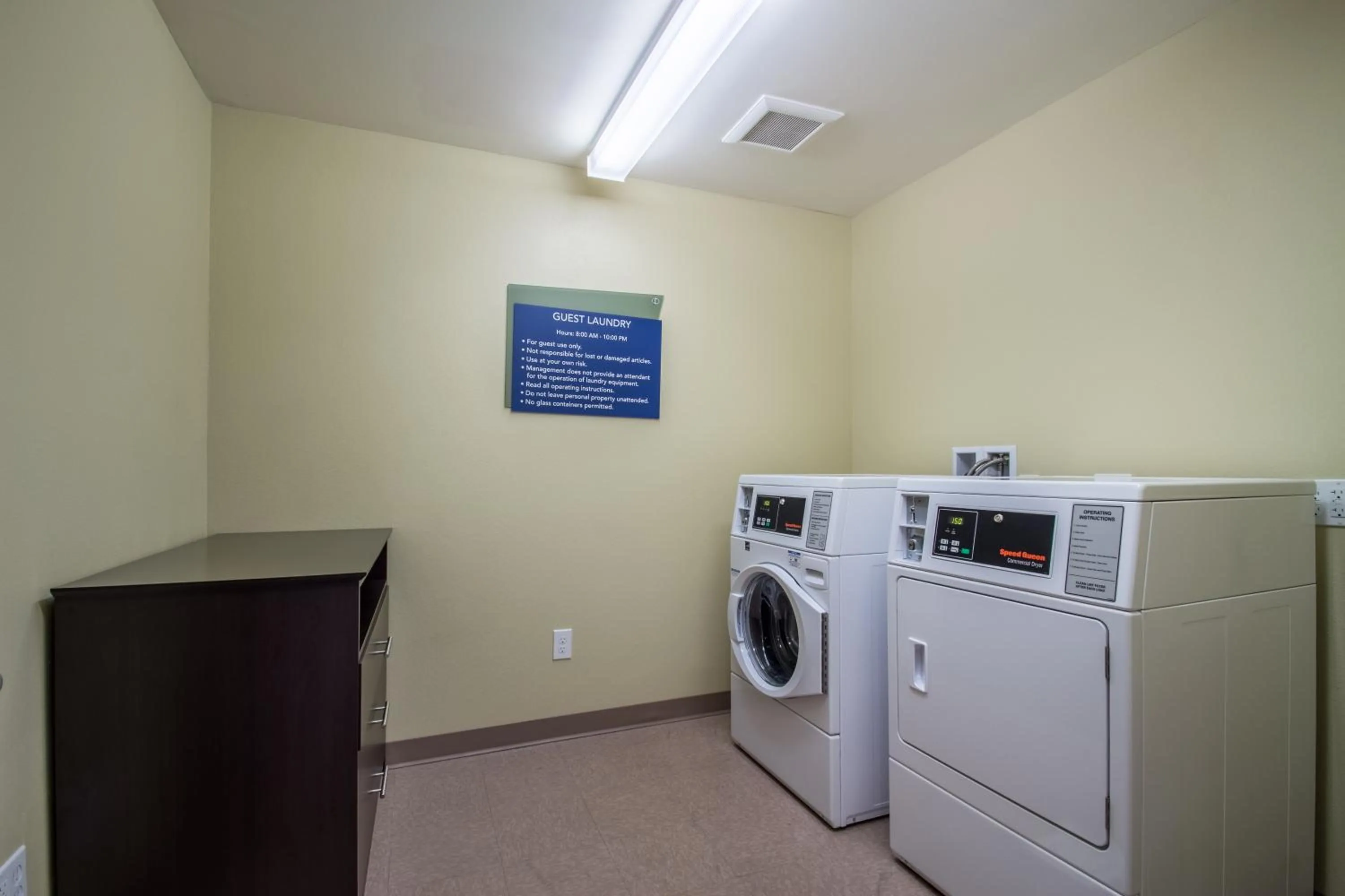 Area and facilities in Cobblestone Inn & Suites - St Marys