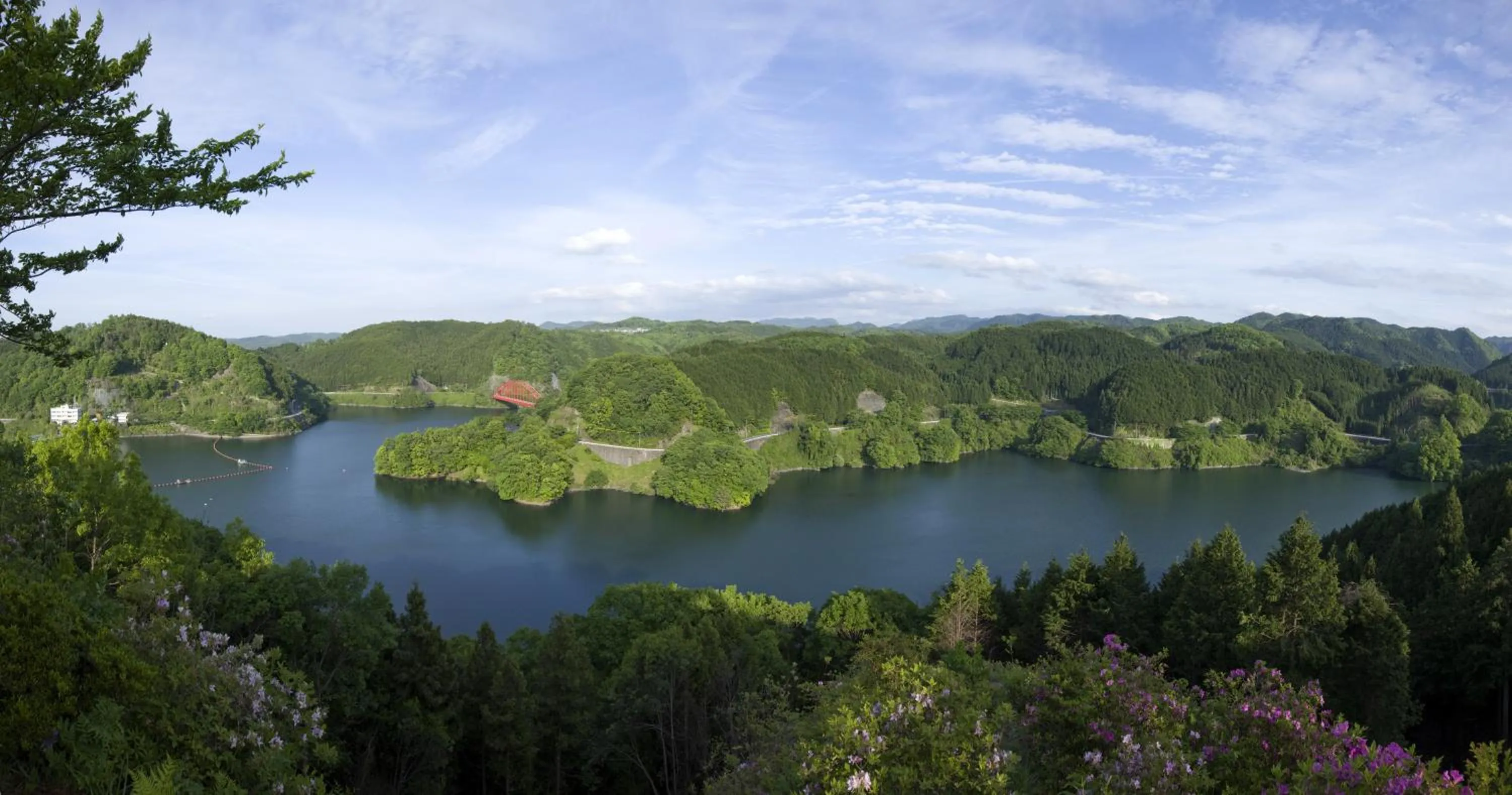 Lake view in Shorenji Lake Hotel