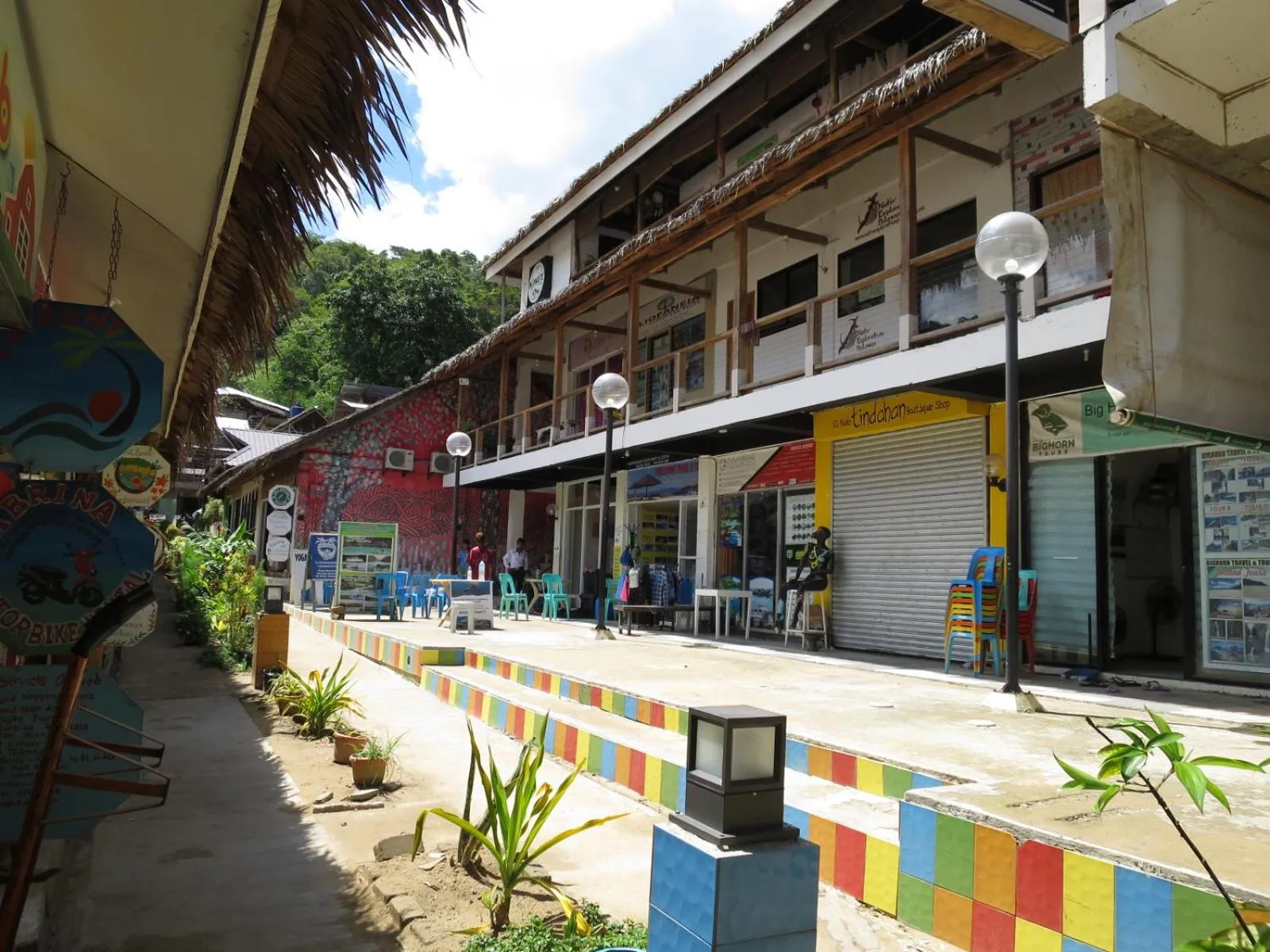 Property building in Dormitelsph El Nido