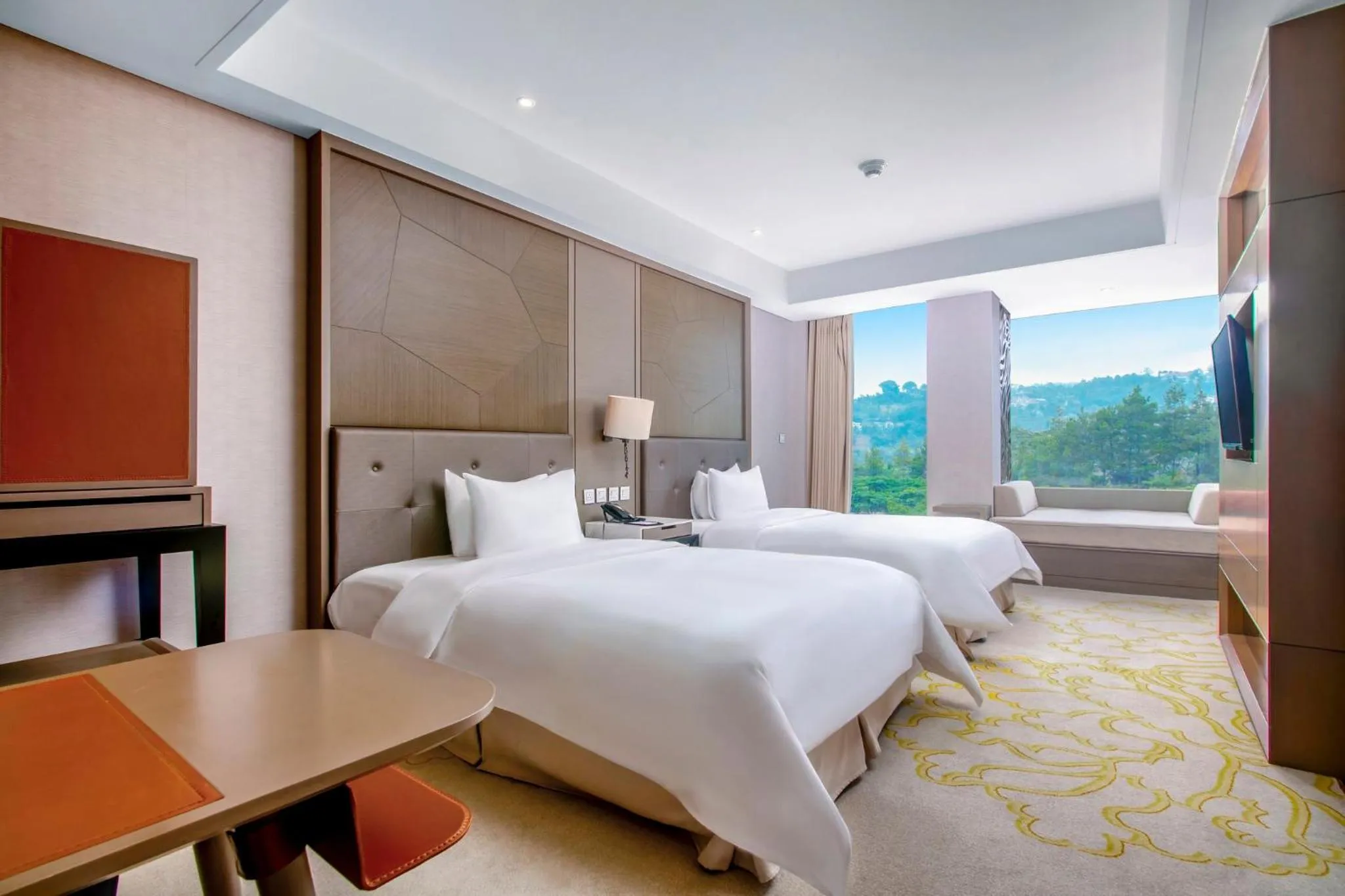 Photo of the whole room, Bed in InterContinental Bandung Dago Pakar by IHG