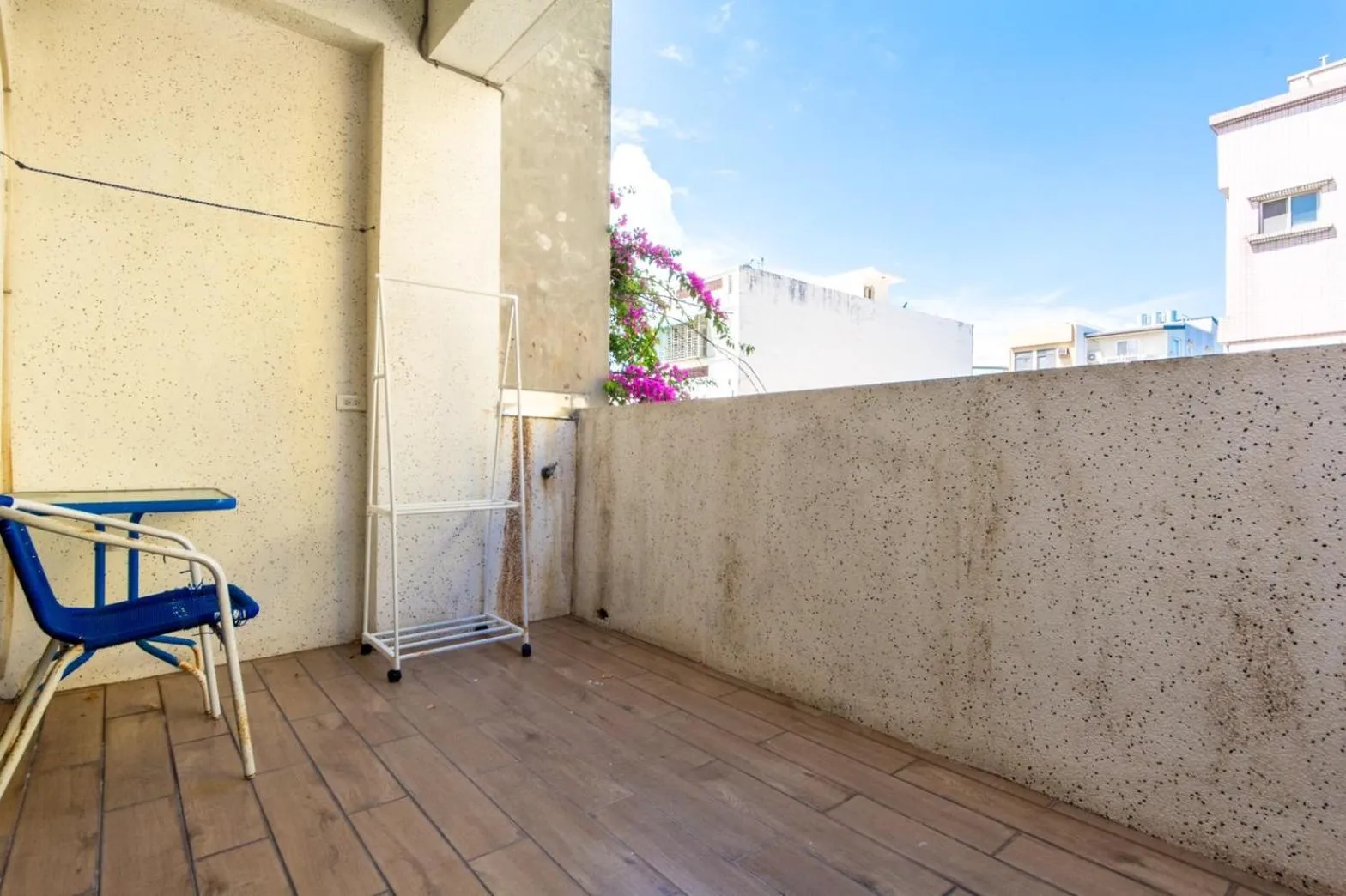 Balcony/Terrace in Long To Sea Again