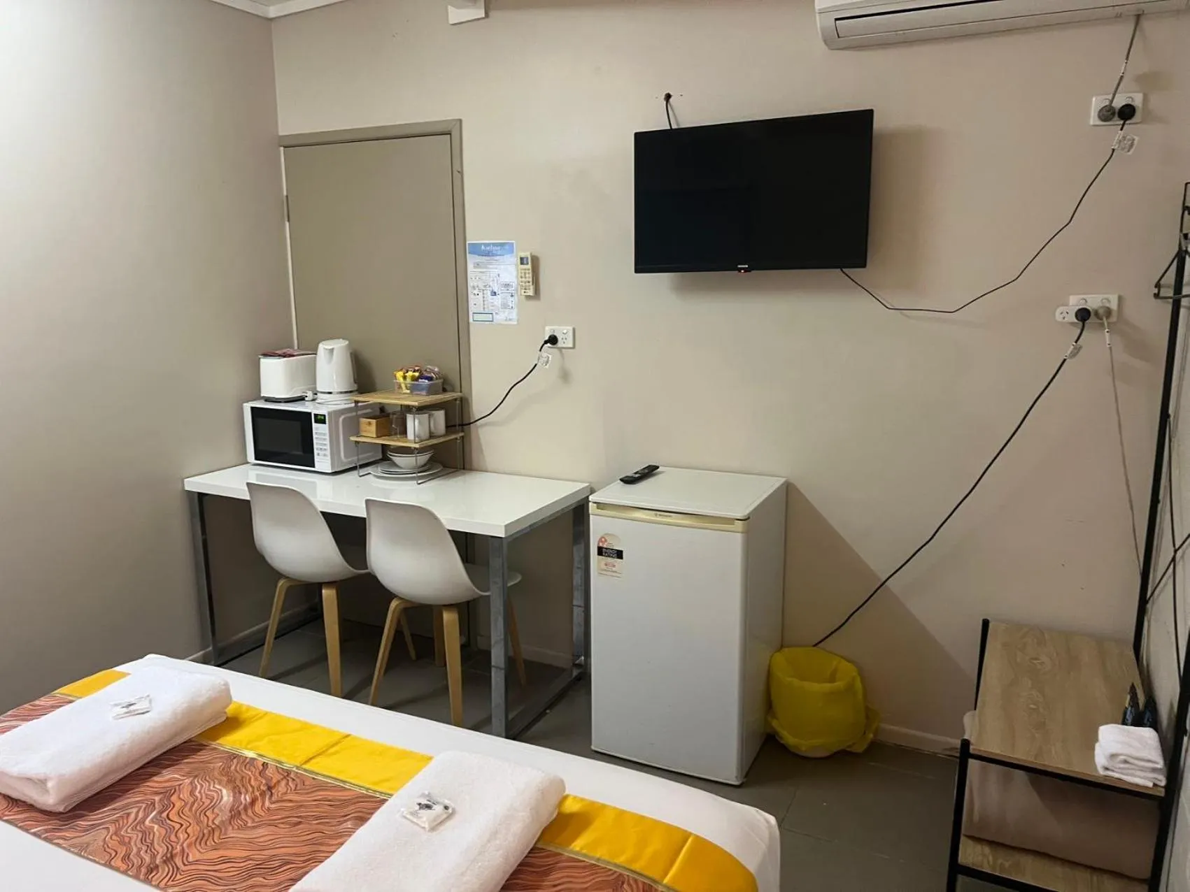 TV and multimedia, Bed in Kalua Motel