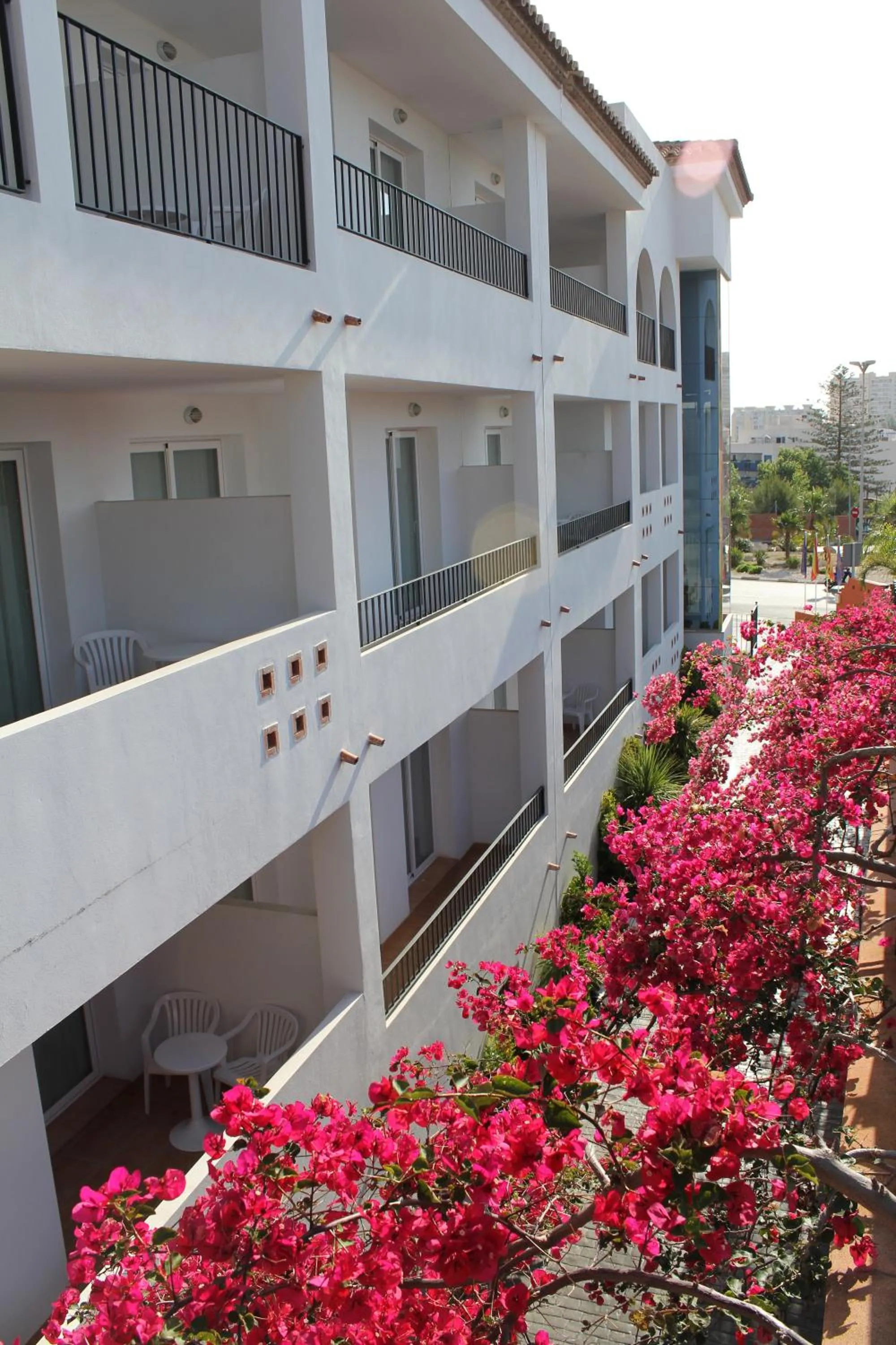 Facade/entrance in Aparthotel Puerto Mar