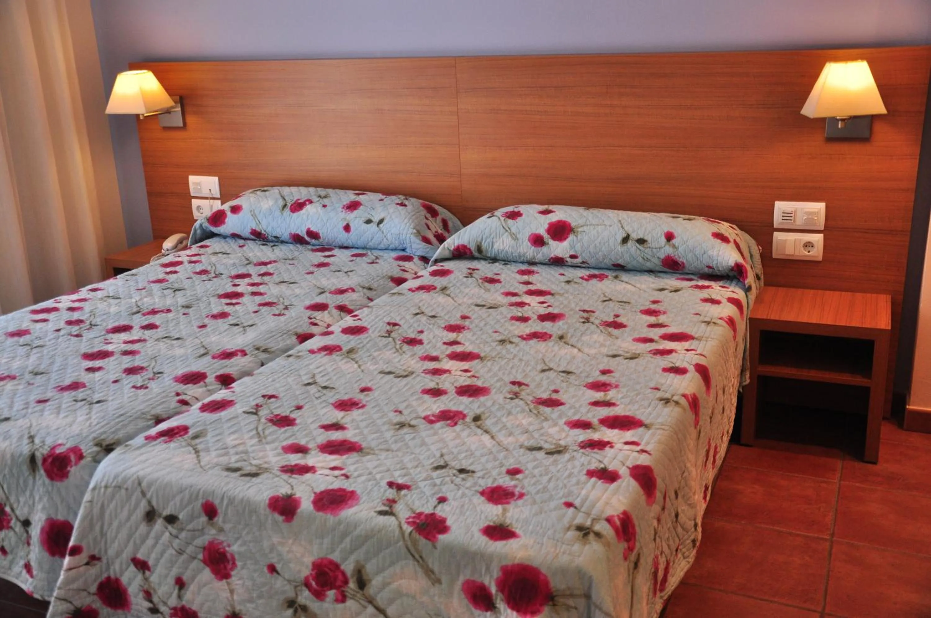 Bedroom, Bed in Aparthotel Puerto Mar