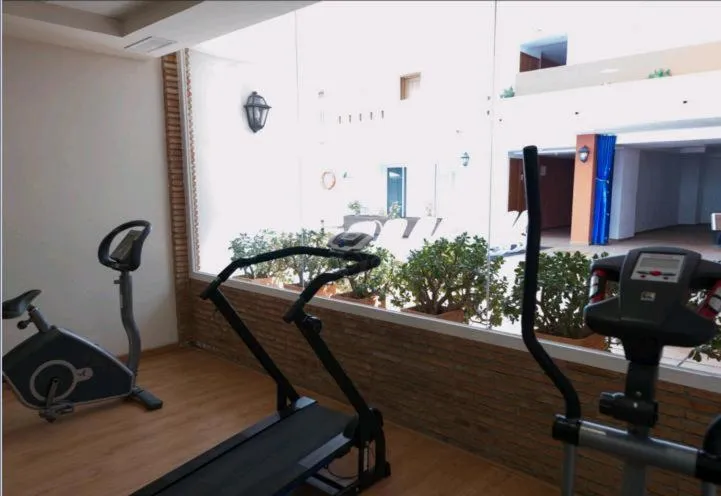 Fitness centre/facilities in Aparthotel Puerto Mar