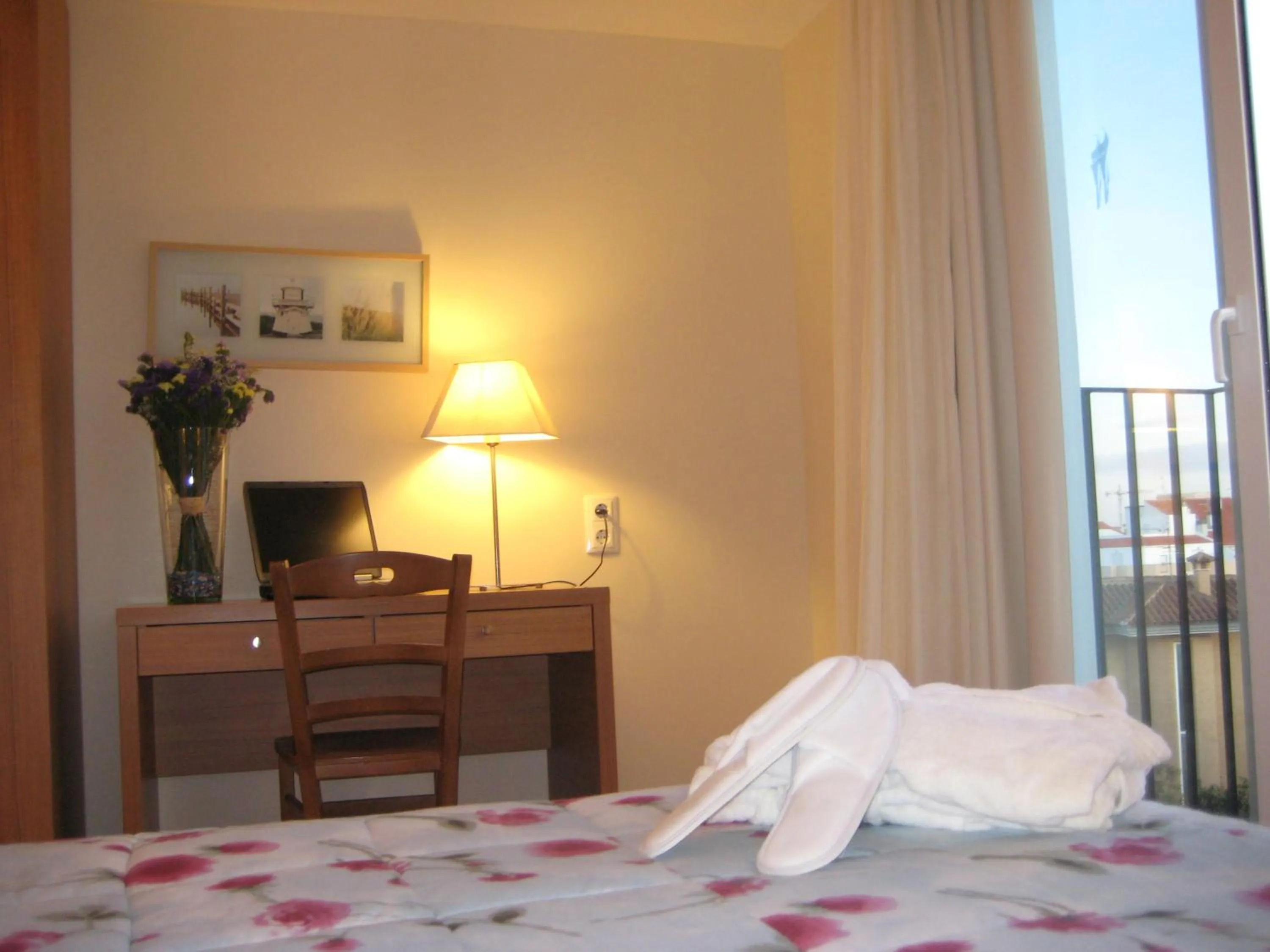 Bedroom, Bed in Aparthotel Puerto Mar