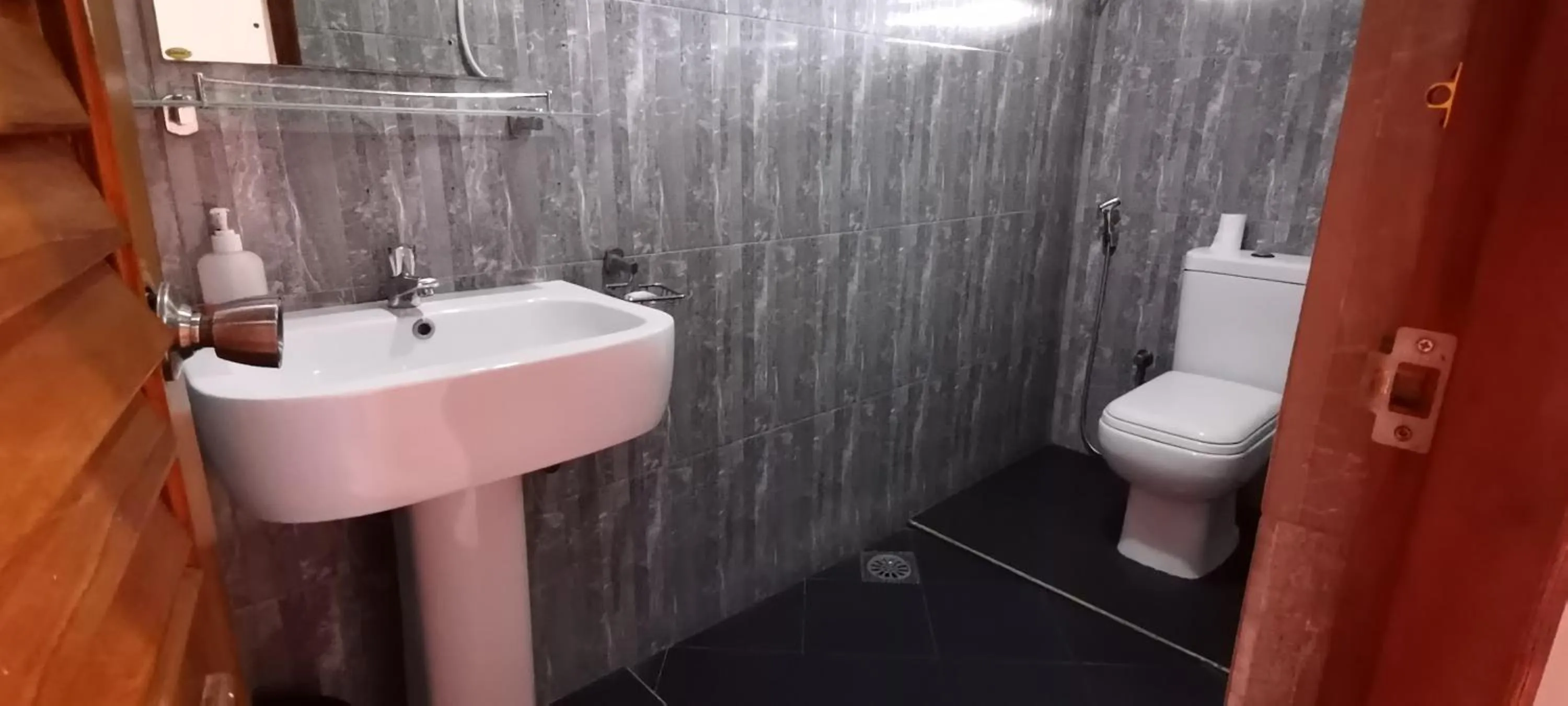 Shower in Rajarata Family Resort