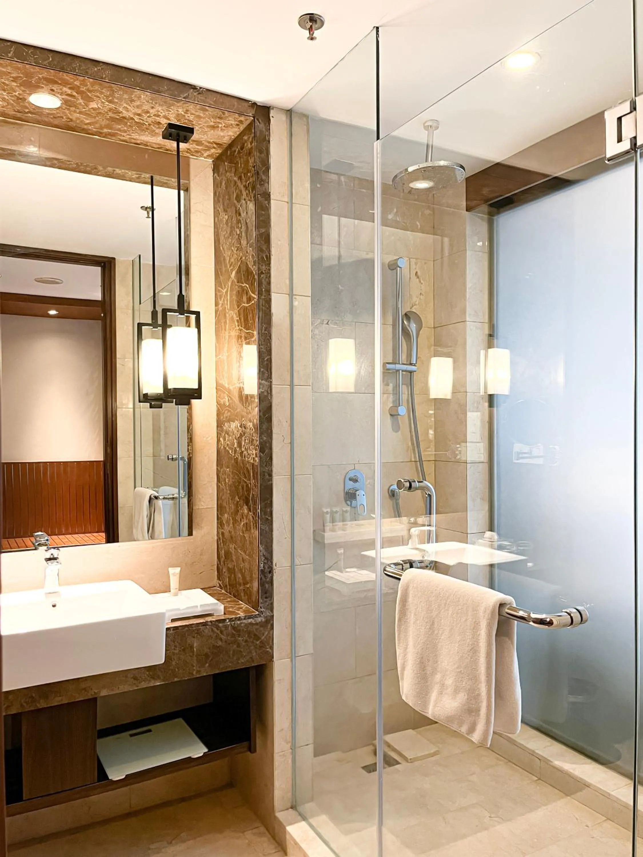 Shower in Crowne Plaza Bandung by IHG
