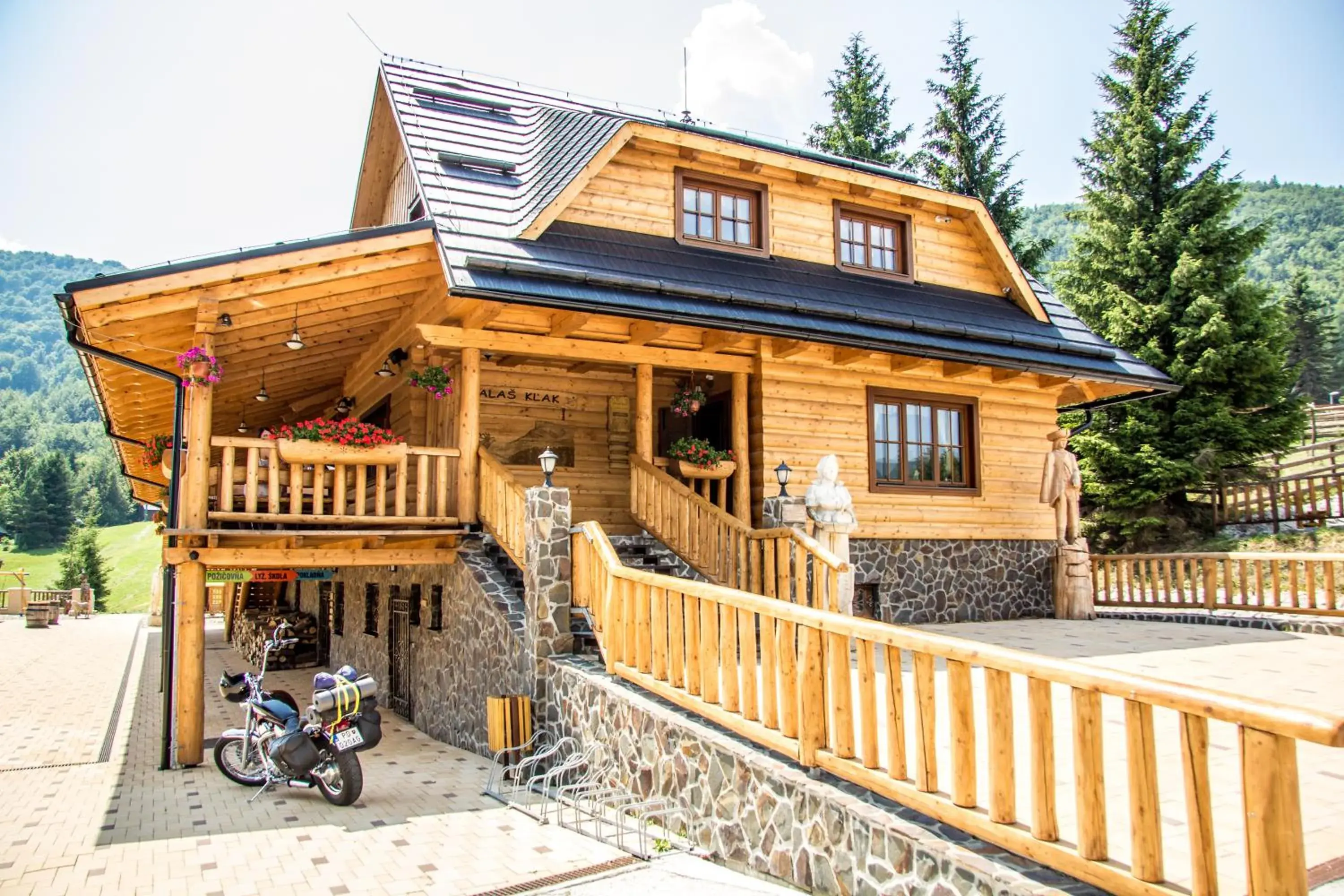 Salaš Kľak Salaš Kľak