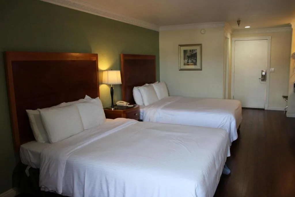 Bed in Garvey Inn Hotel - 小台北酒店, Monterey Park