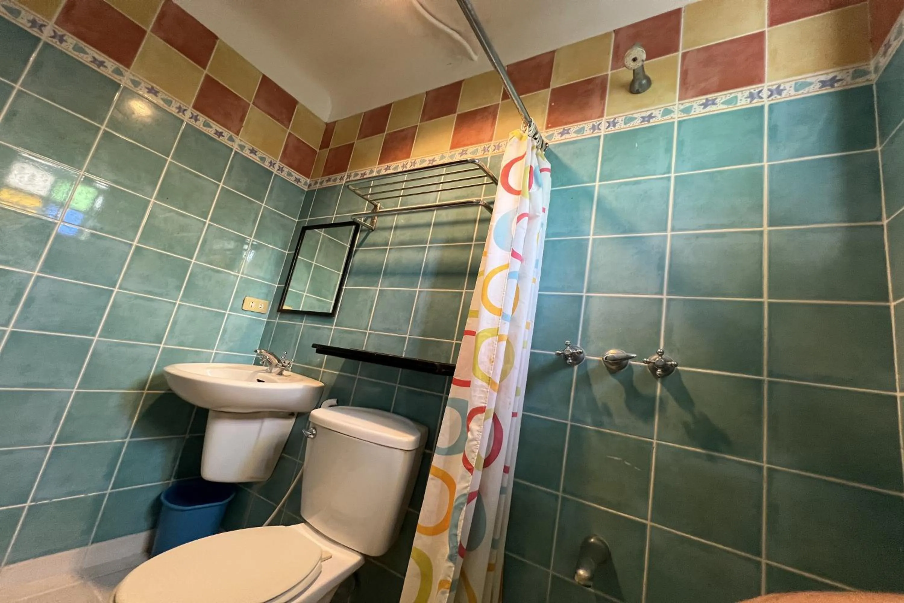 Bathroom in Bangera Inn