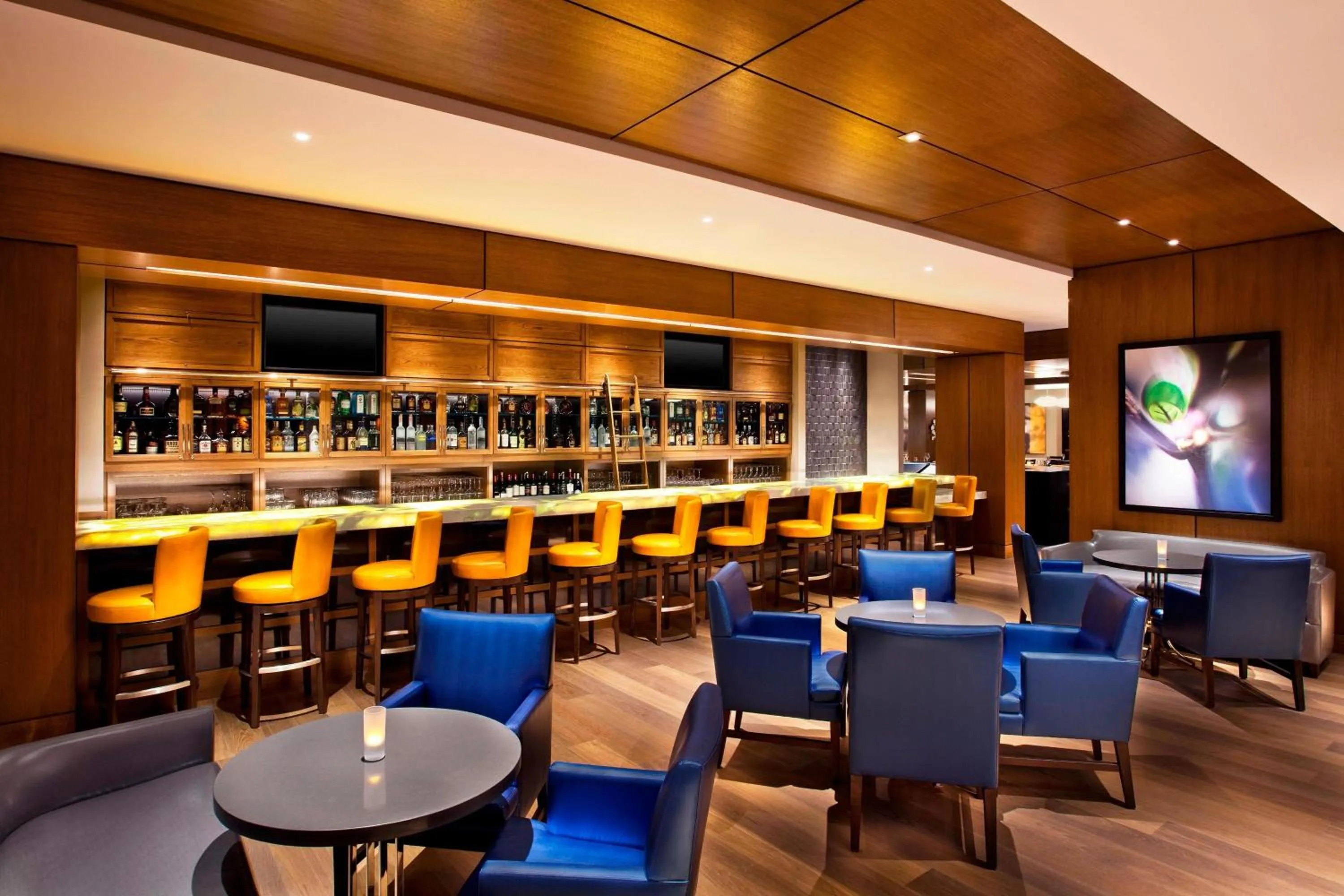 Lounge or bar in The Westin Jekyll Island
