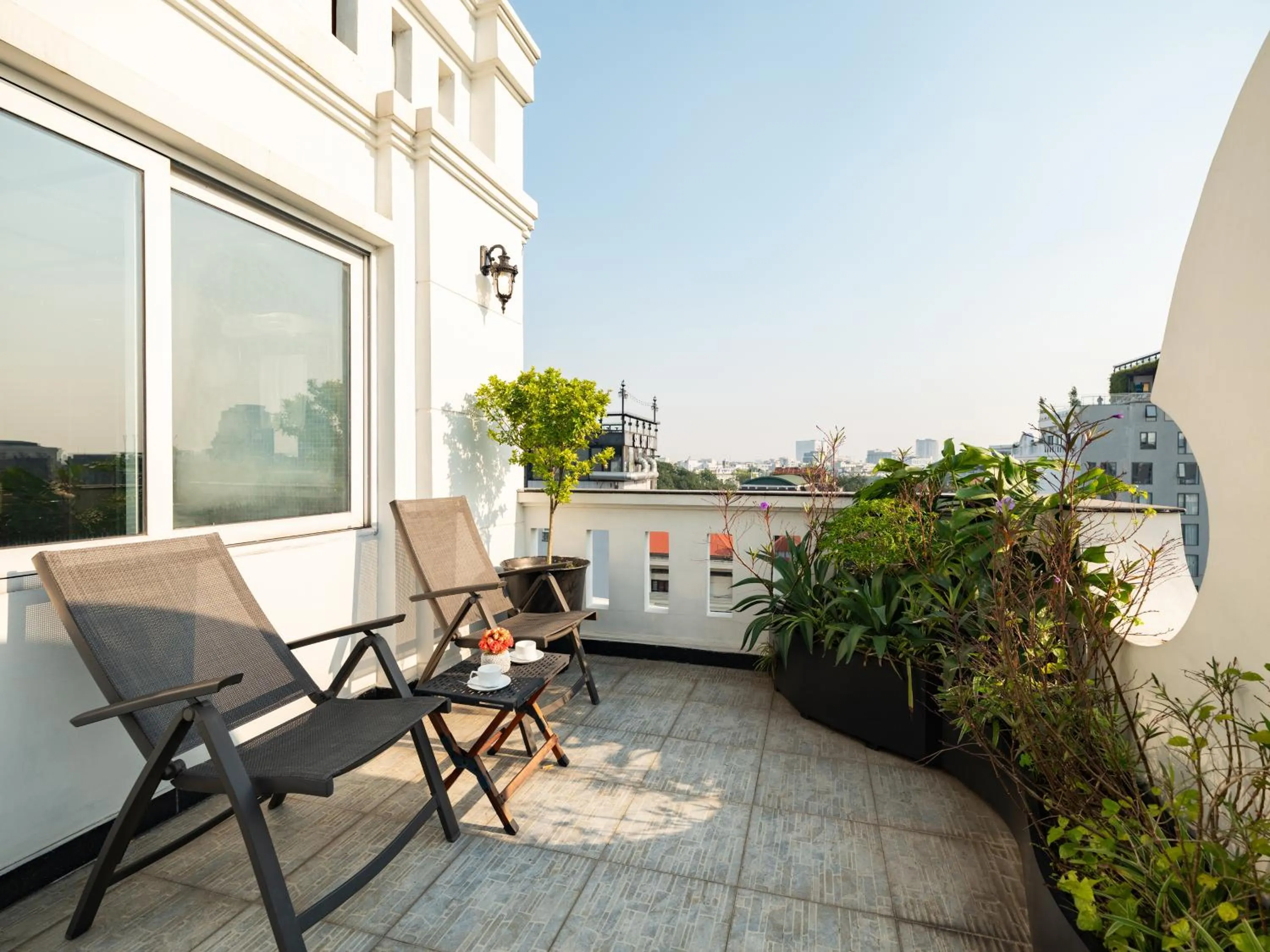 Patio in Hanoi Solis Hotel