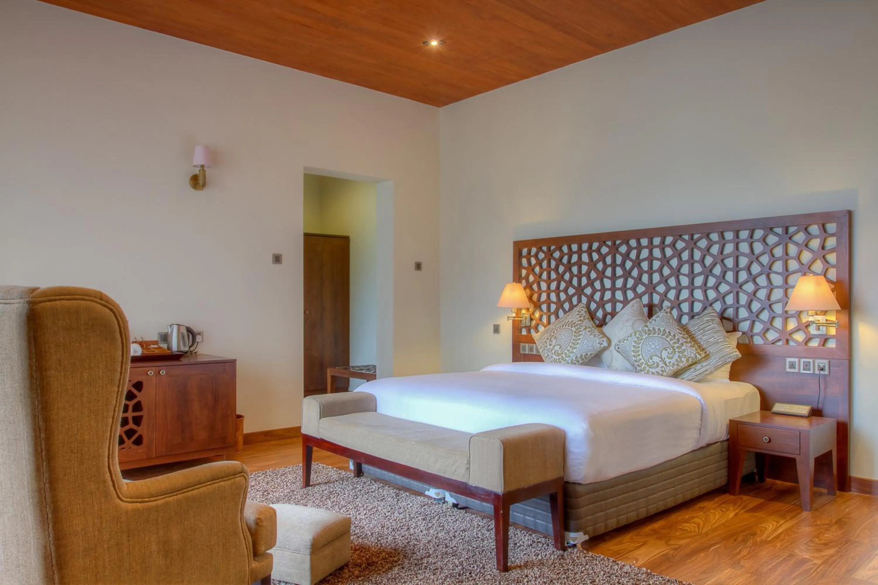 Bed in Tea Plant Nuwara Eliya