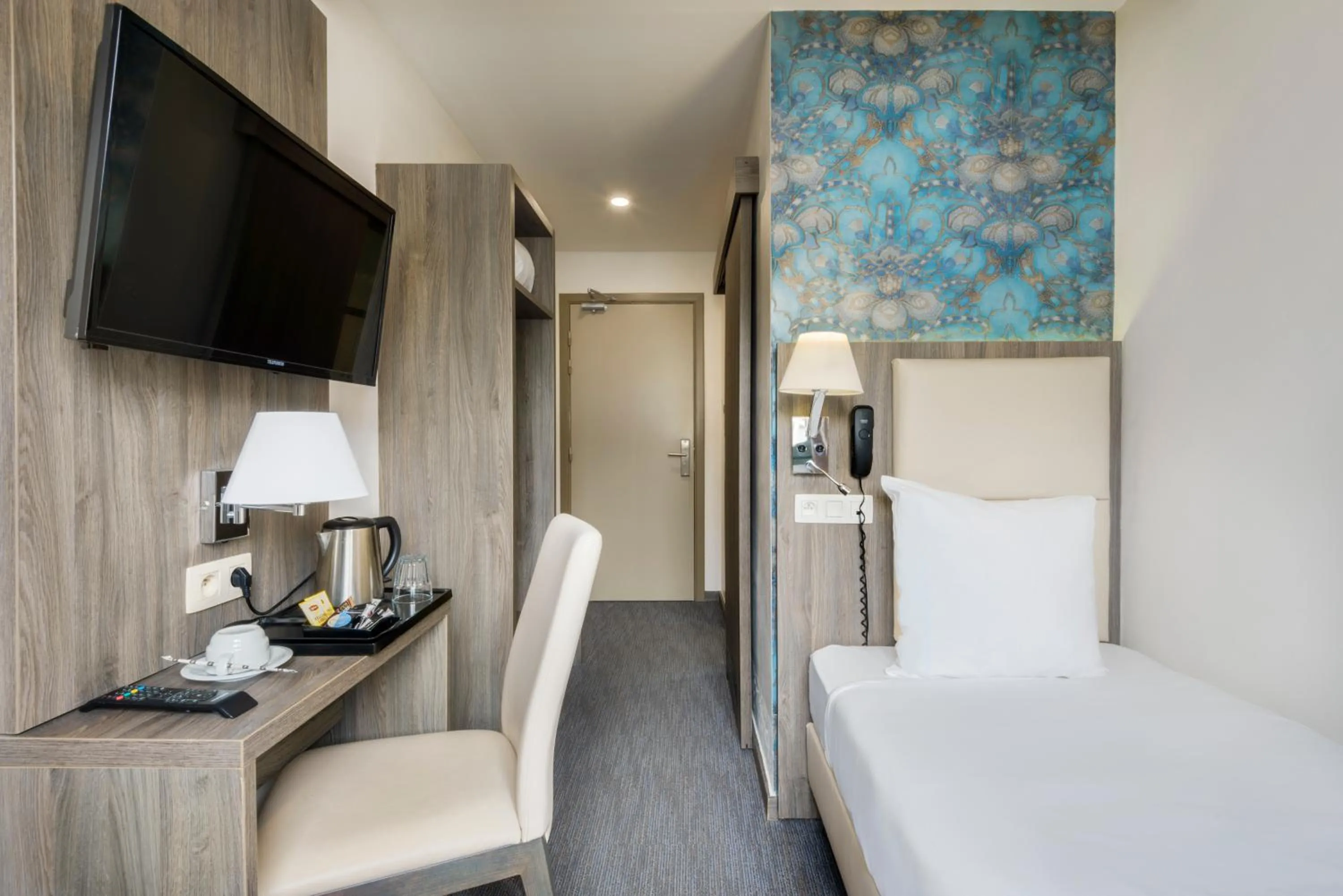 Bedroom, Bed in Dansaert Hotel