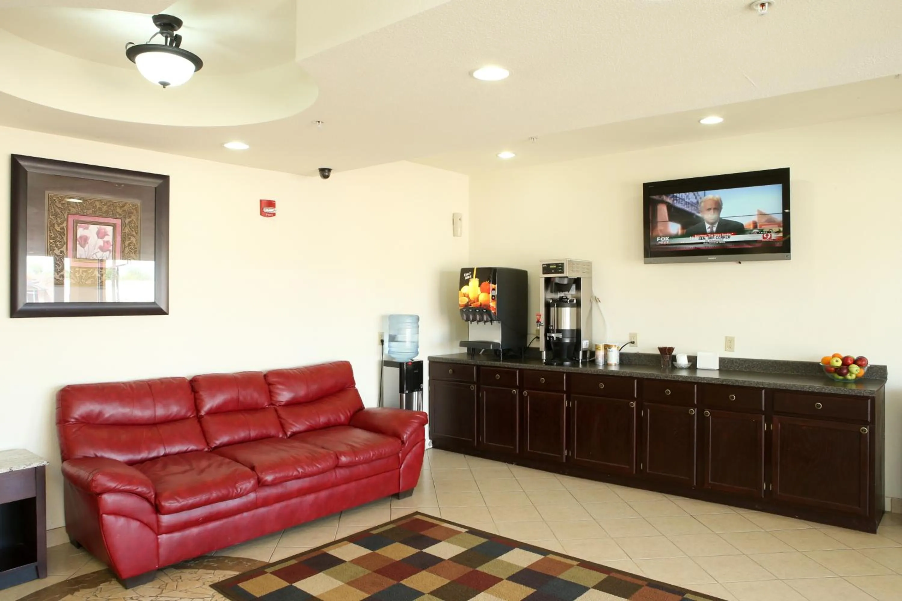 Coffee/tea facilities in Sands Inn & Suites