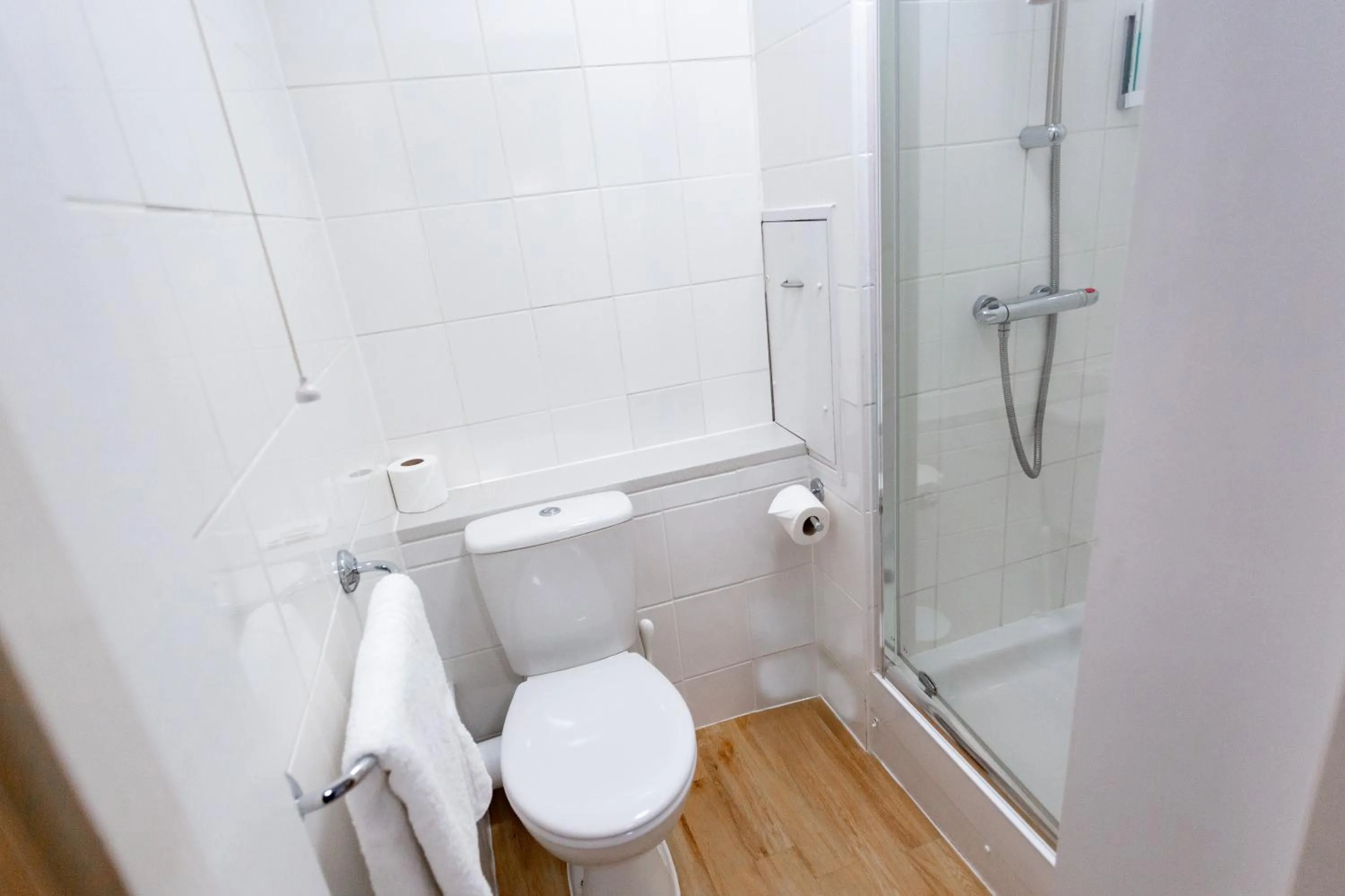 Bathroom in The Corner House Hotel