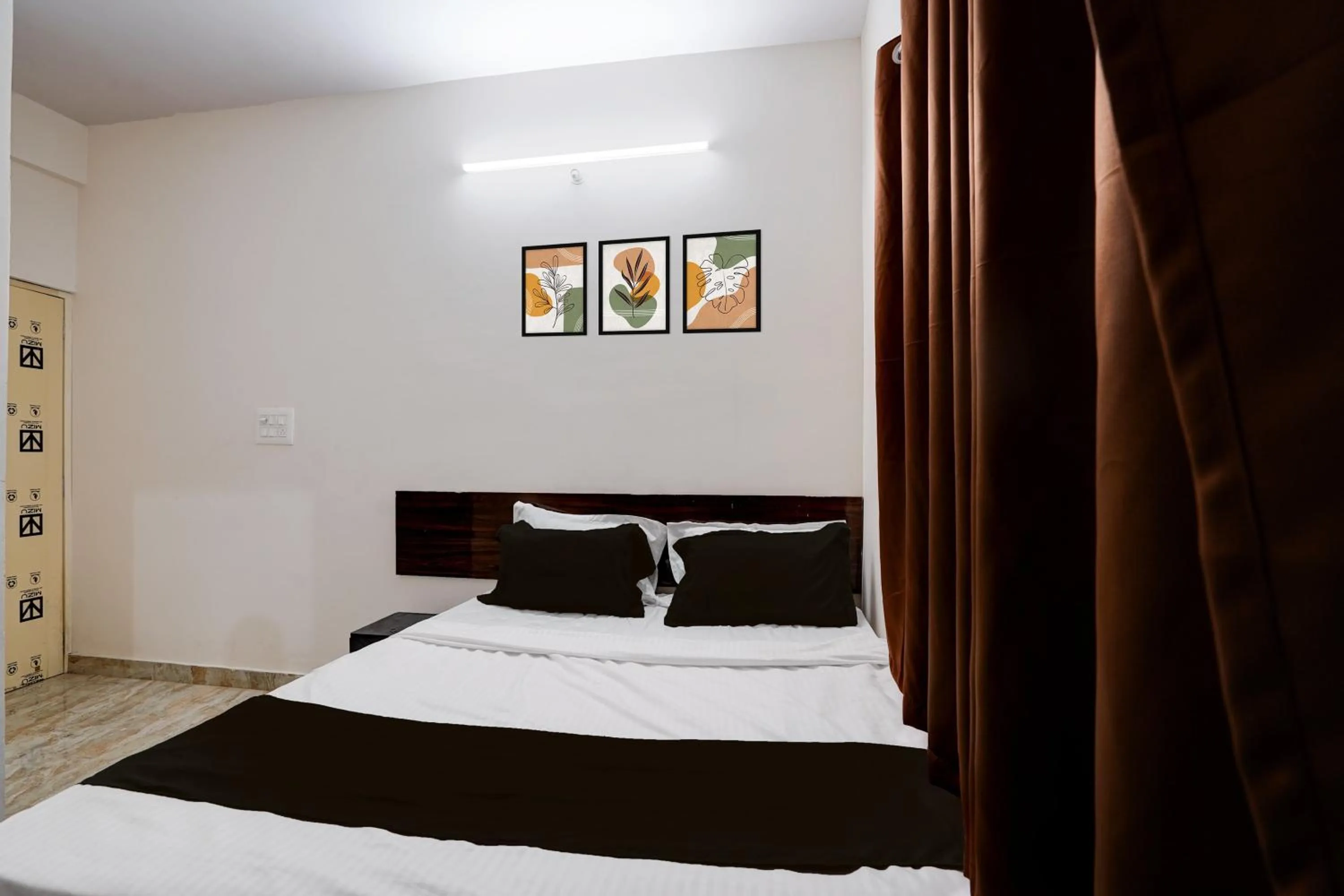 Bedroom, Bed in Hotel O Dasarahalli Metro Station Bangalore Formerly Megha Ventures