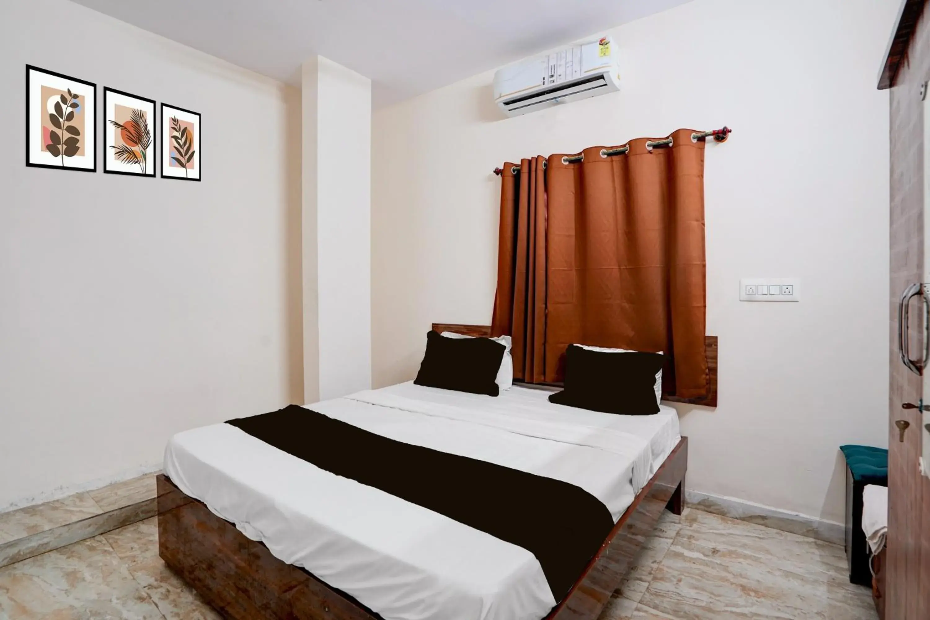 Classic Triple Room - single occupancy in Hotel O Dasarahalli Metro Station Bangalore Formerly Megha Ventures Classic Triple Room - single occupancy in Hotel O Dasarahalli Metro Station Bangalore Formerly Megha Ventures