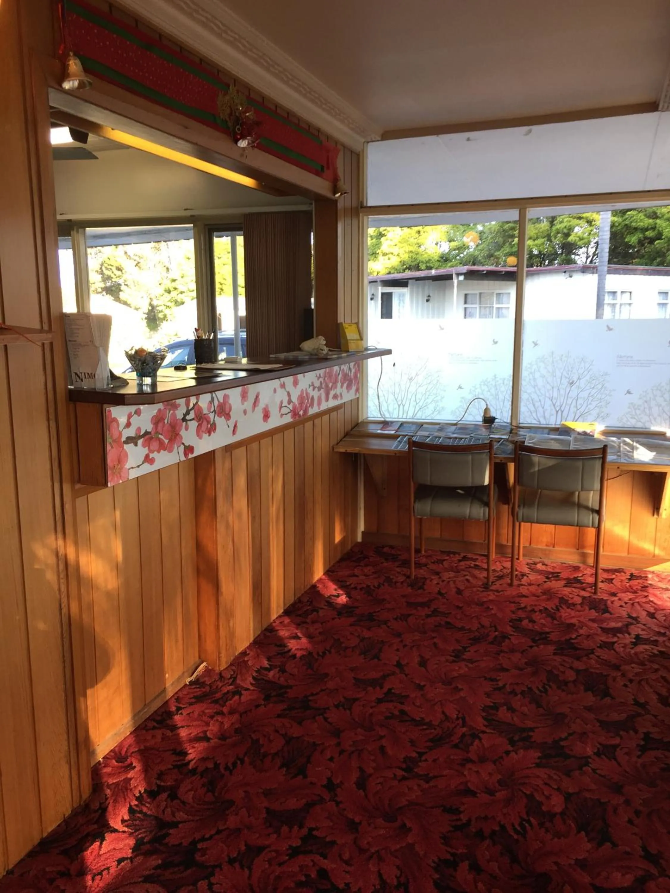 Day in Eden Nimo Motel