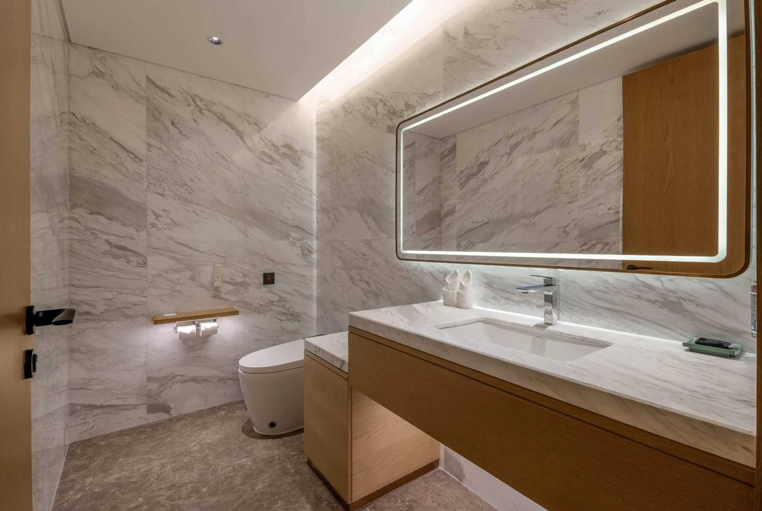 Bathroom in Wyndham Garden Shanghai Songjiang