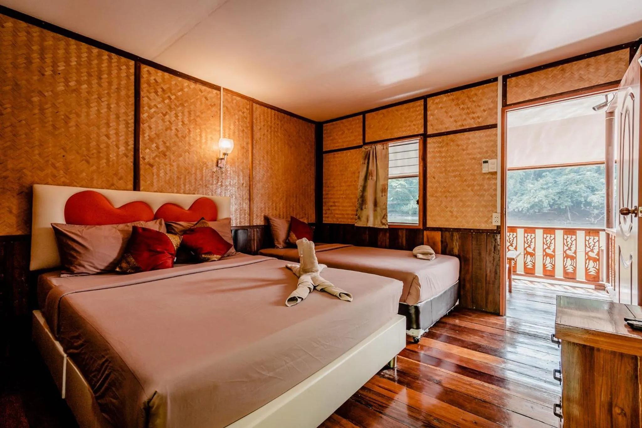Bed in Star Hill River Kwai Resort