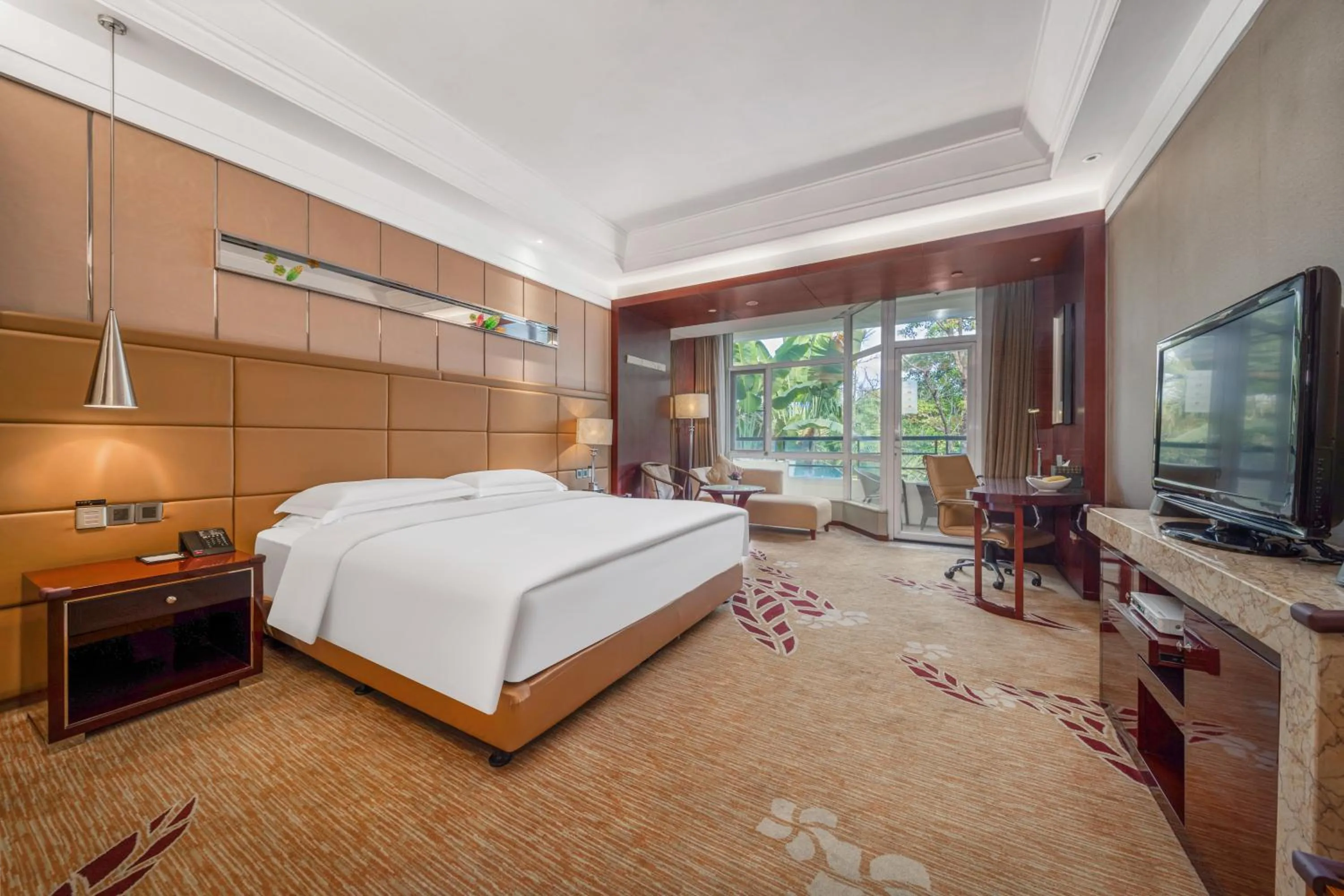 Photo of the whole room, Bed in Good View Hotel Tangxia - 15 mins drive from Dongguan South Railway Station