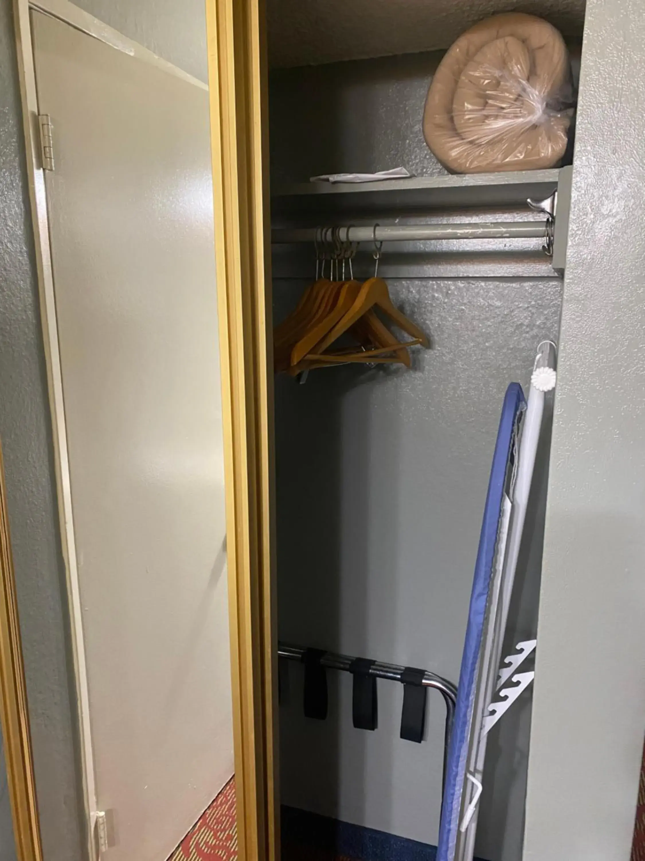 Double Room with Pool View in Hiltop Hotel Double Room with Pool View in Hiltop Hotel