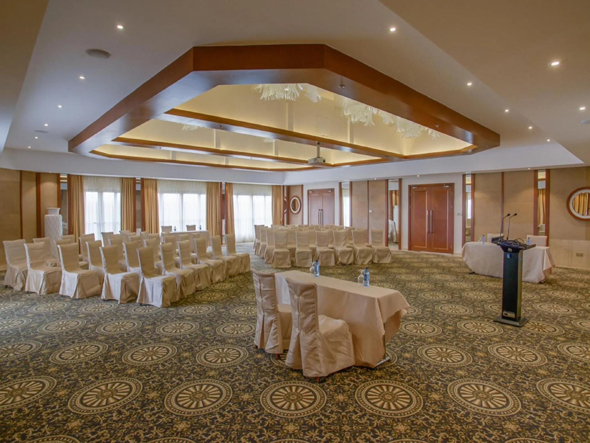 Banquet/Function facilities in The Concord Hotel & Suites
