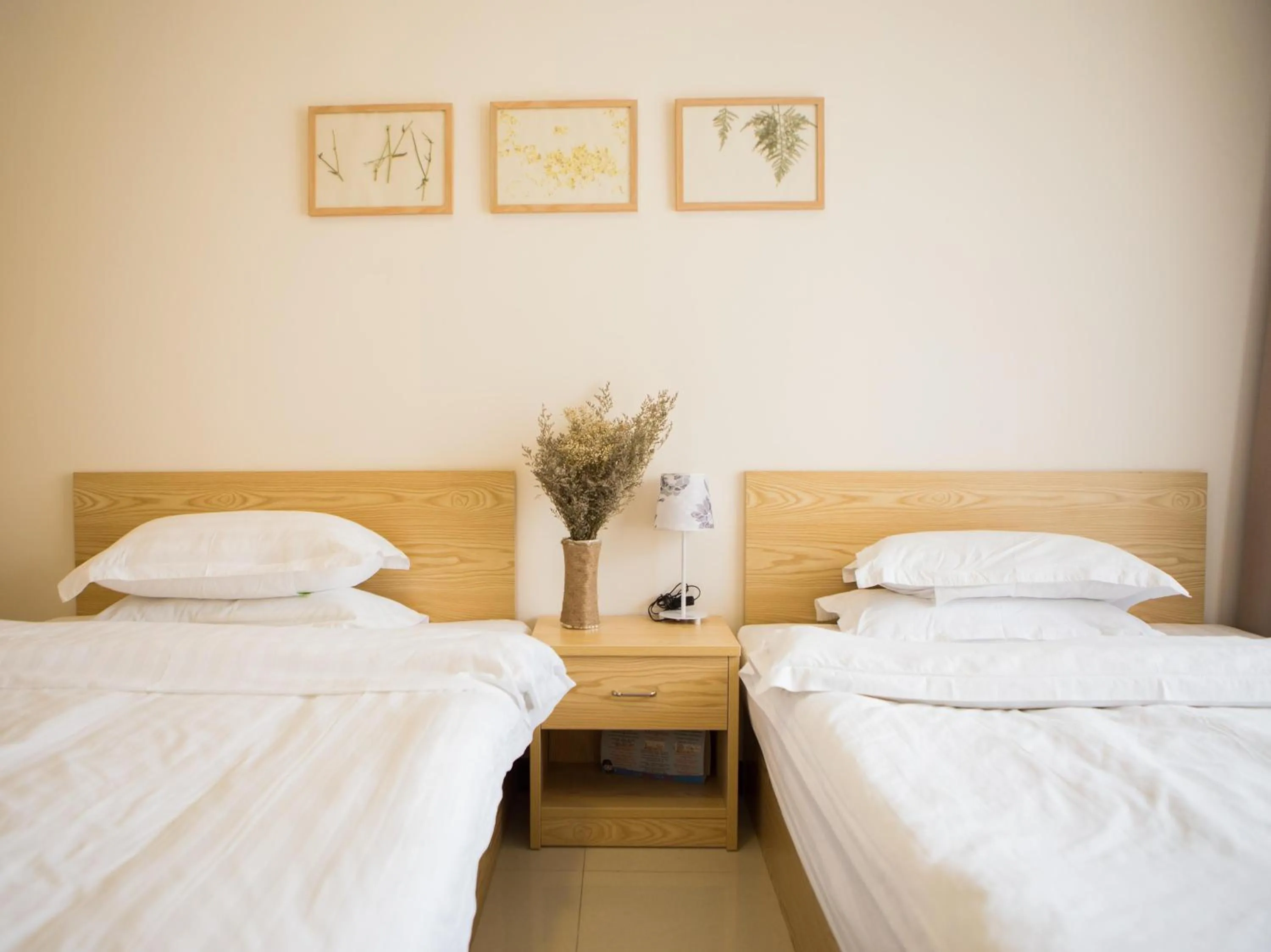Photo of the whole room, Bed in Xizhengjia Apartment Hotel Pazhou Complex