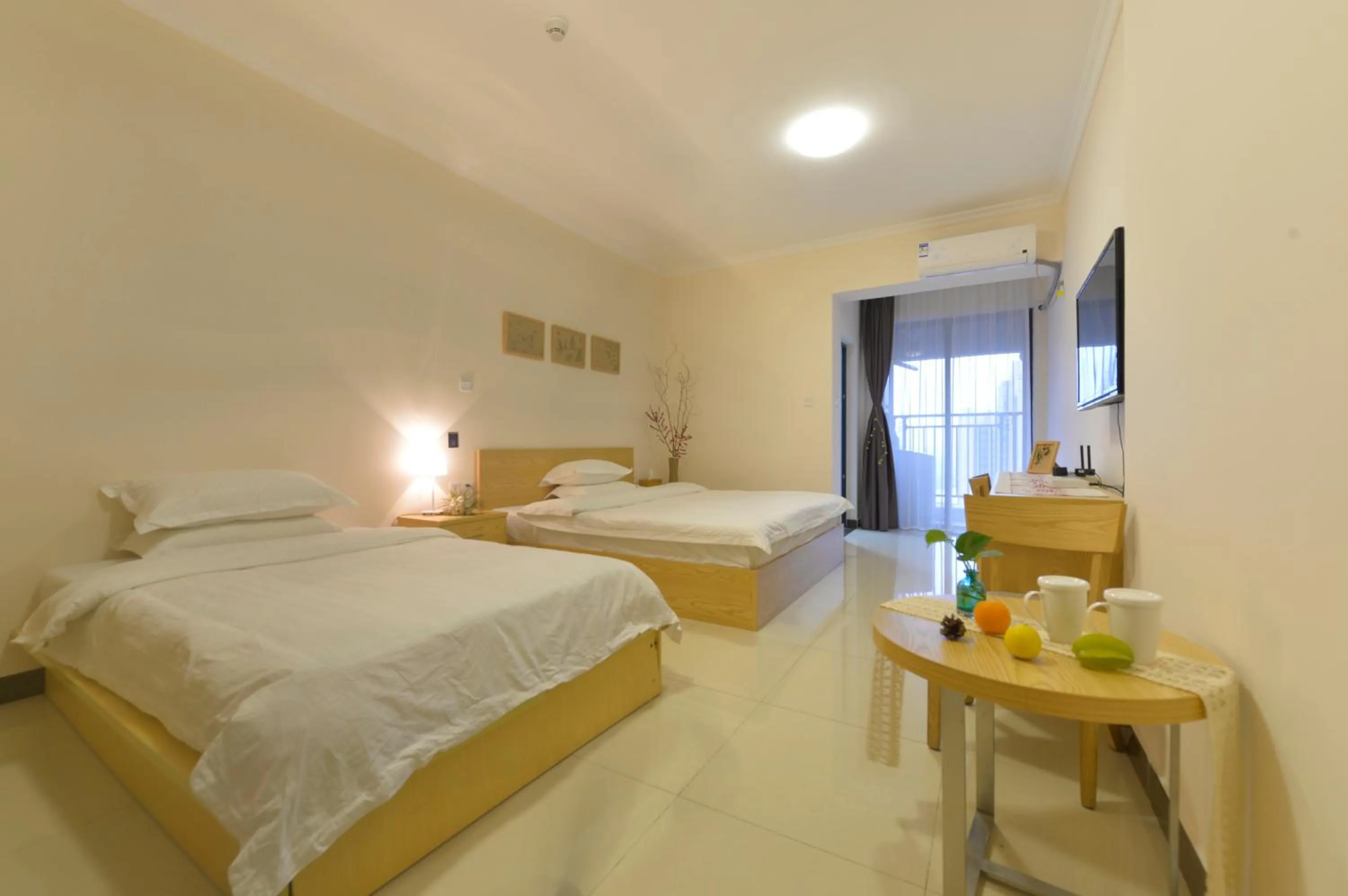 Photo of the whole room, Bed in Xizhengjia Apartment Hotel Pazhou Complex