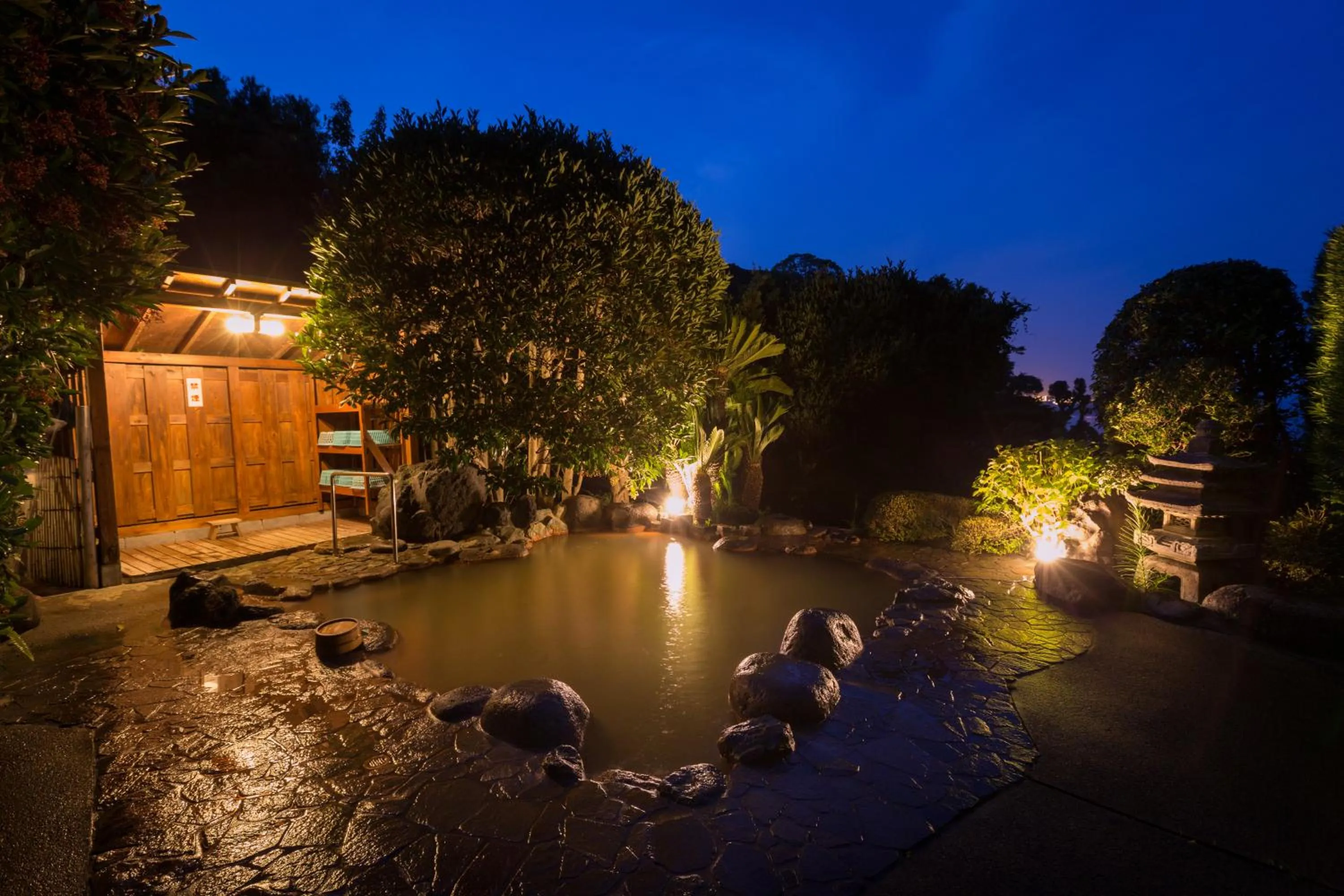 Open Air Bath in Isaribi (No Children)