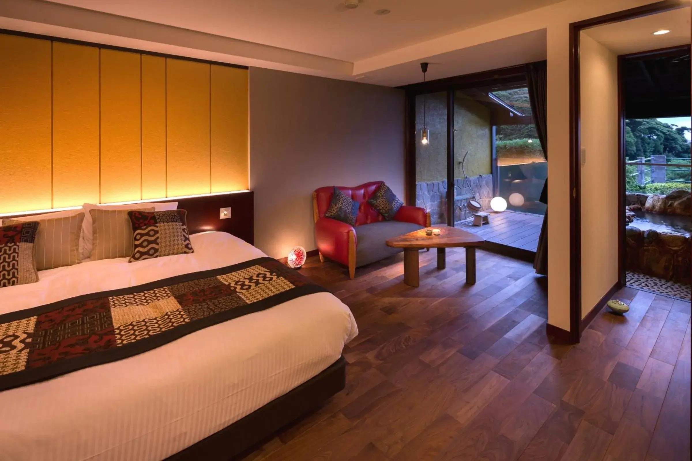 Deluxe King Room with Open-Air Bath - Non-Smoking in Isaribi (No Children) Deluxe King Room with Open-Air Bath - Non-Smoking in Isaribi (No Children)