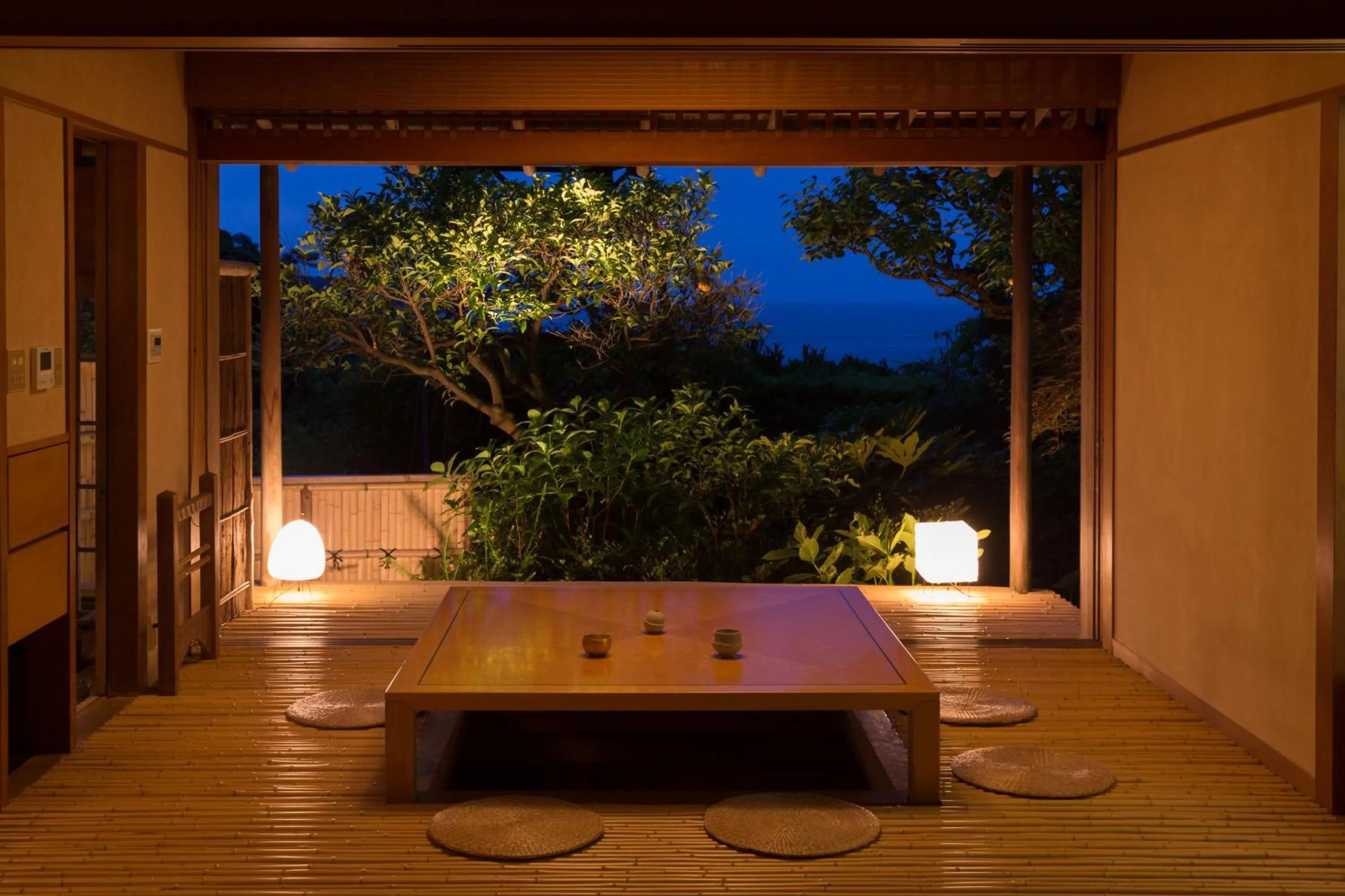 Balcony/Terrace in Isaribi (No Children)
