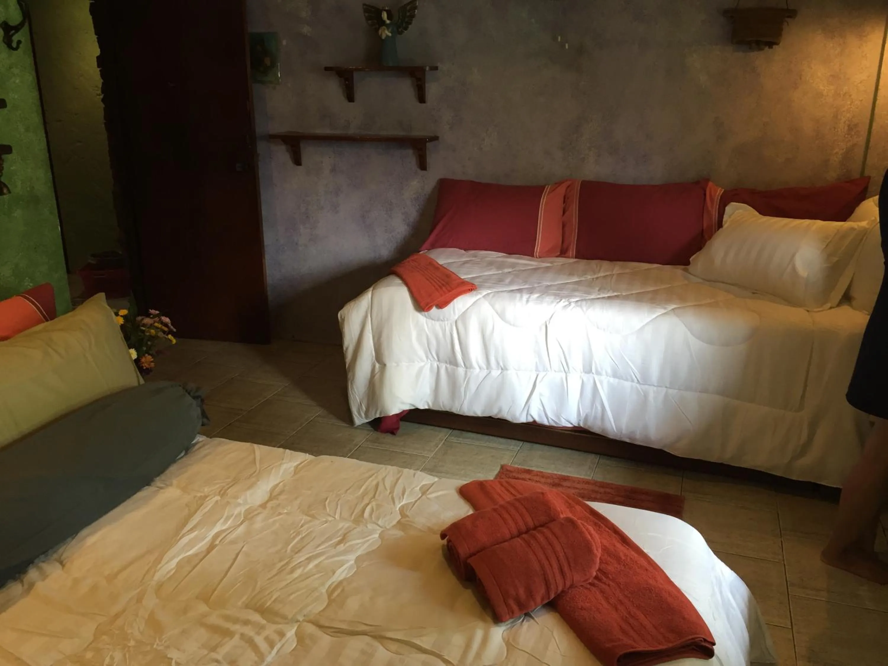 Bed in Shanti Lodge