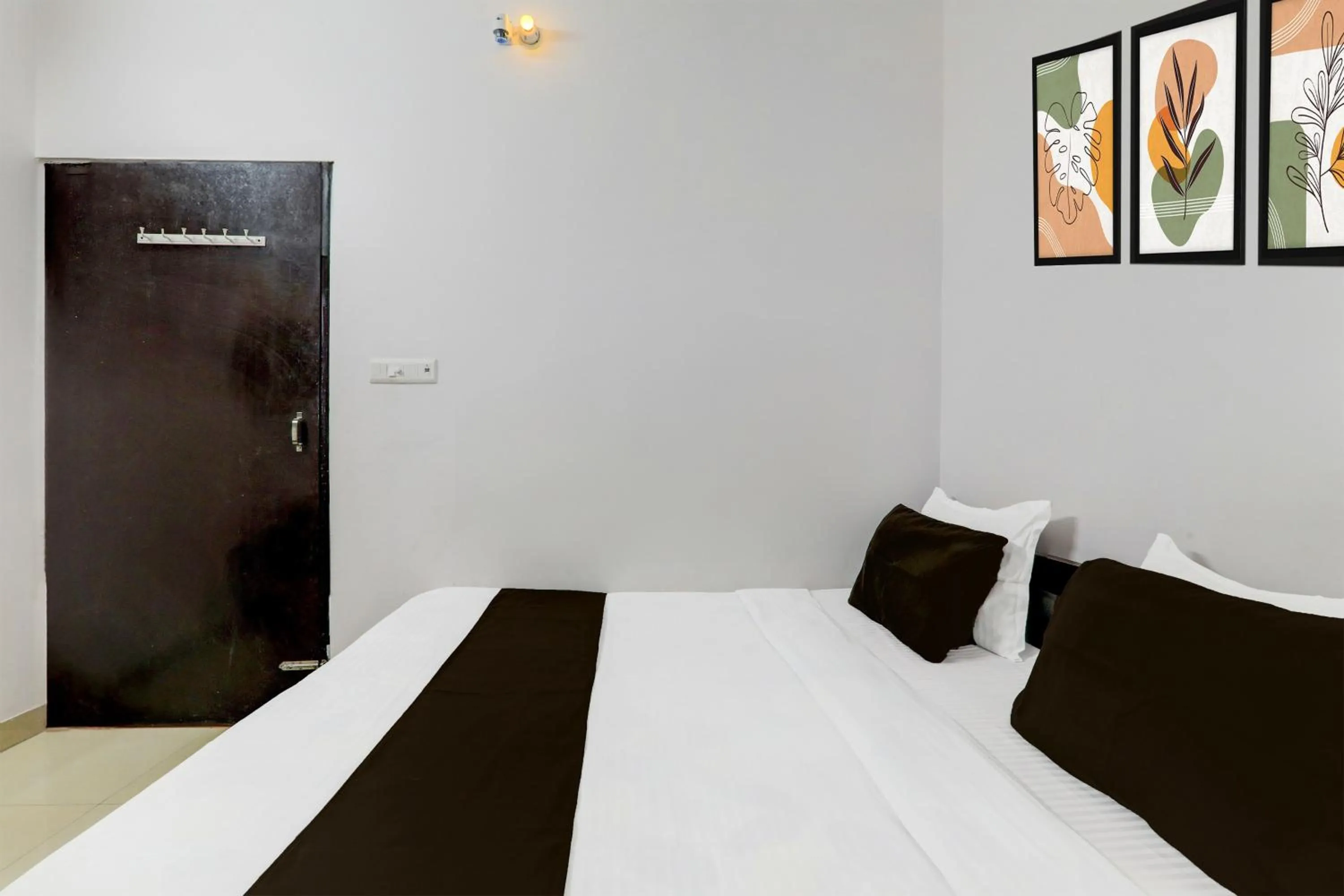 Bedroom in Super Hotel O Indira Nagar