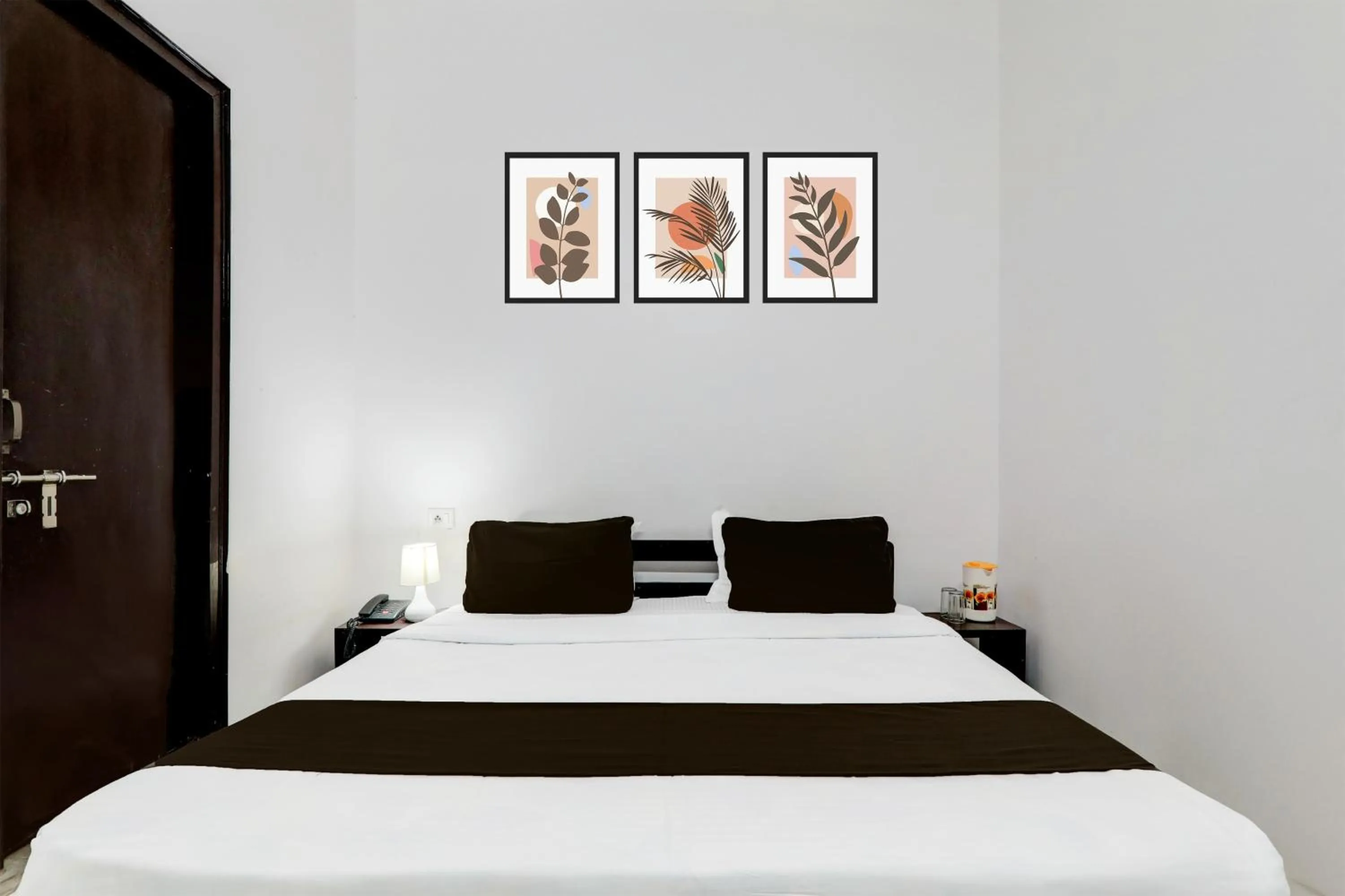 Bedroom in Super Hotel O Indira Nagar