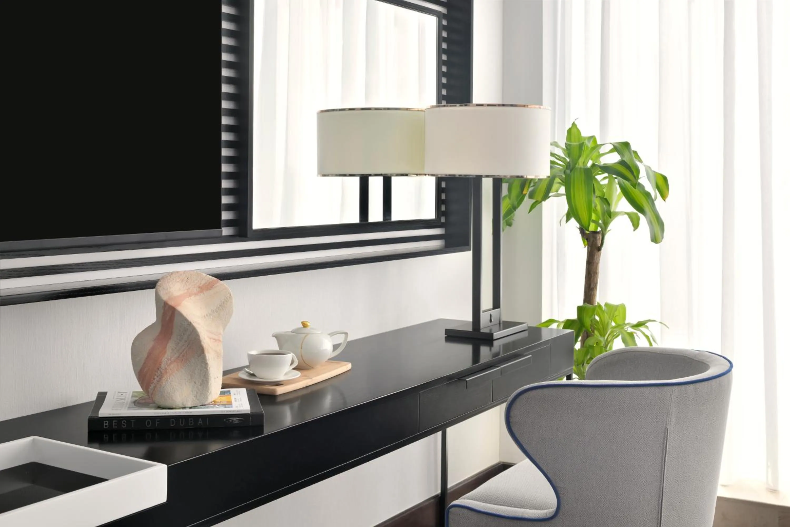 Seating area in Pullman Dubai Downtown