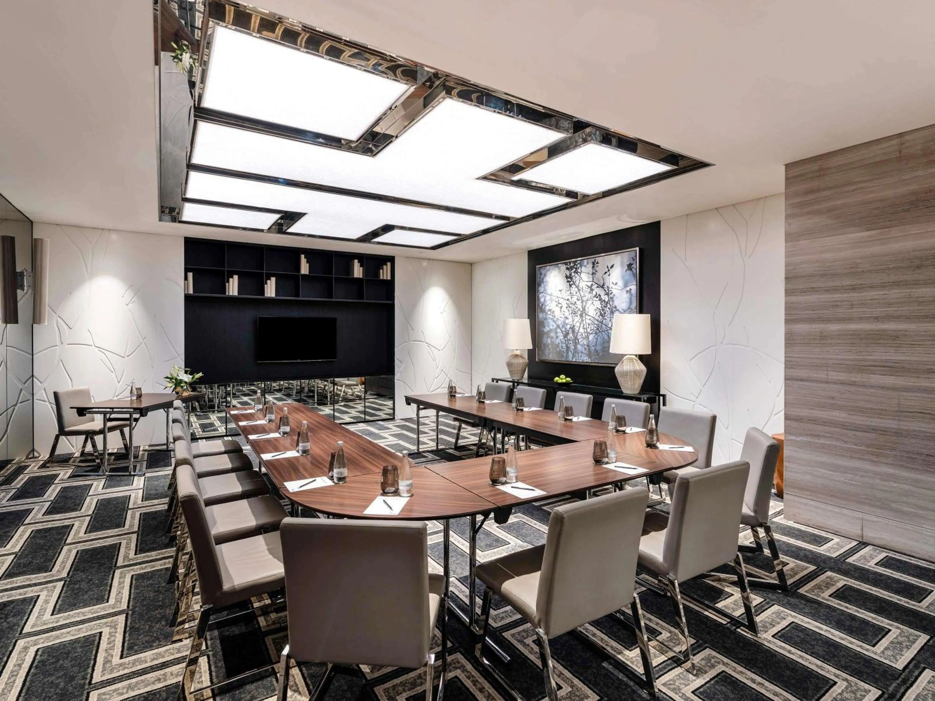 Meeting/conference room in Pullman Dubai Downtown