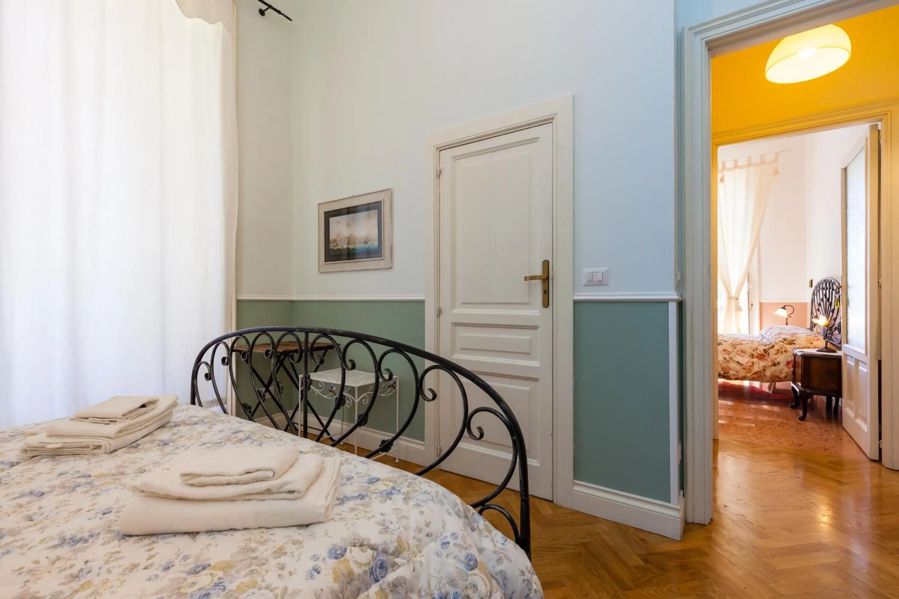 Bed in At Home Lettieri