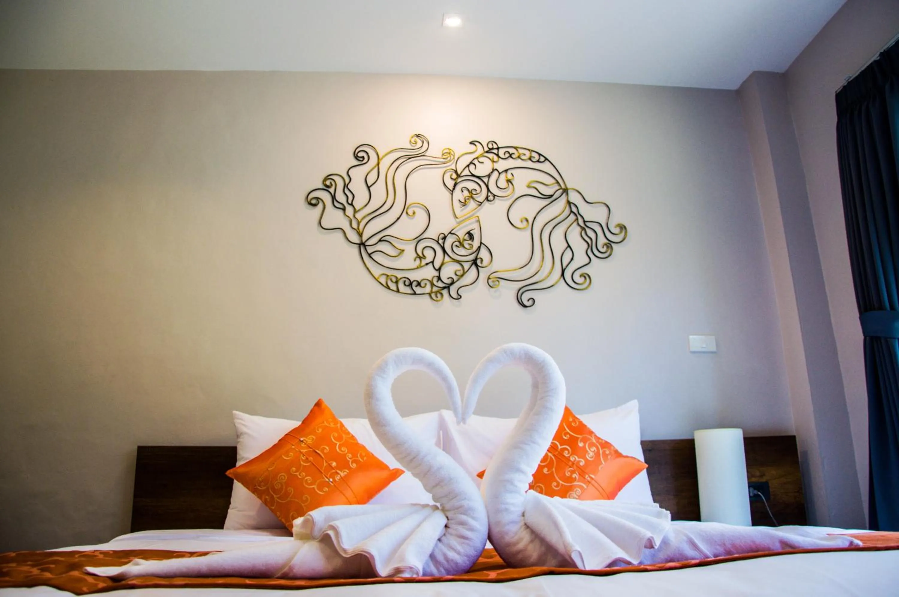 Bed in Chomphu Resort