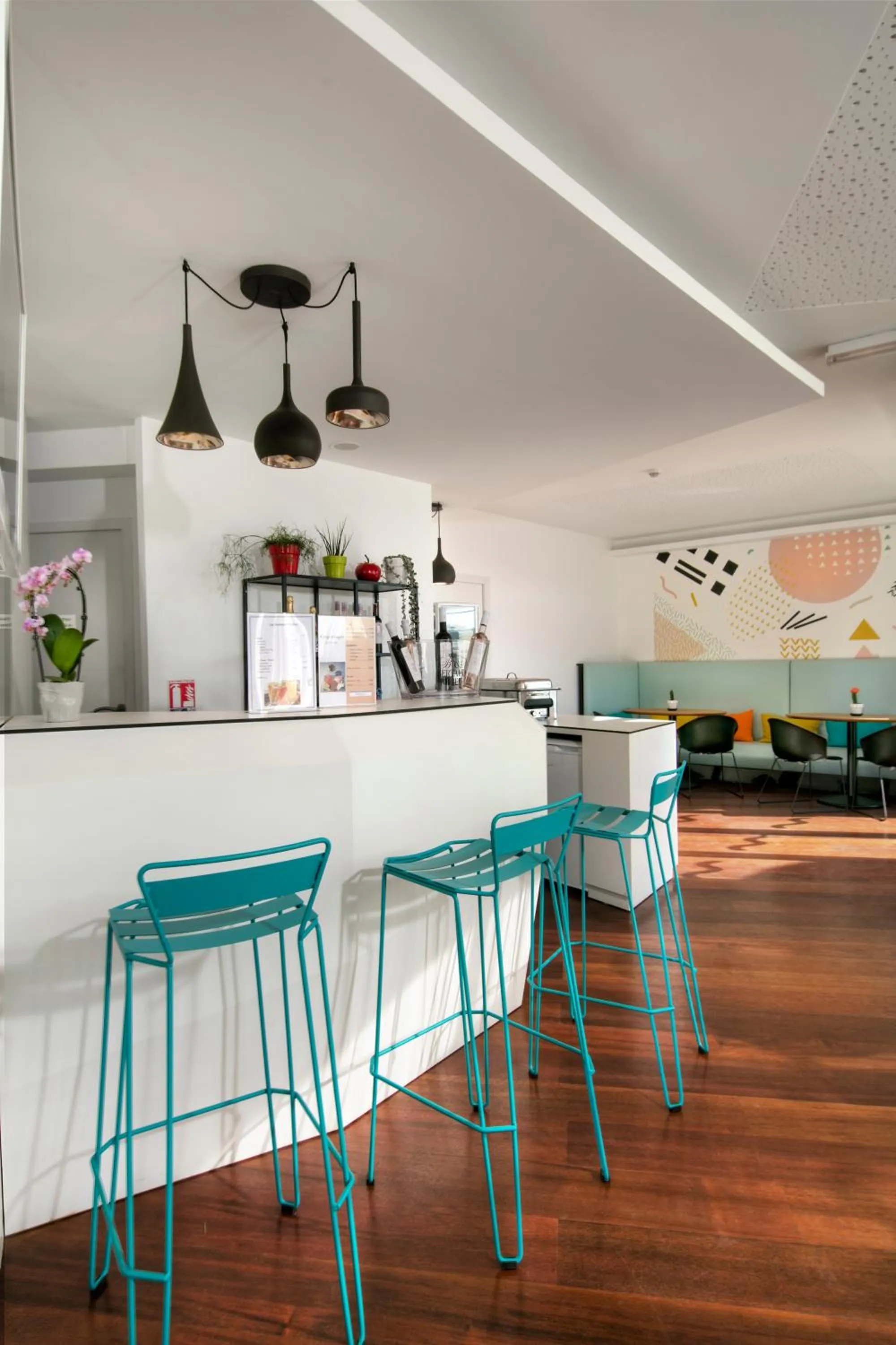 Lounge or bar in Adonis Mougins