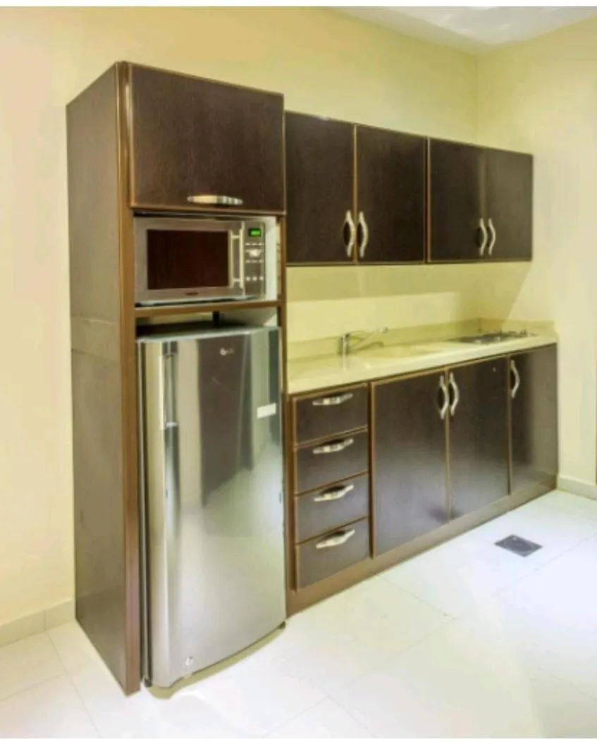 Kitchen or kitchenette in Al Muhaidb Down Town - King Fahd Road
