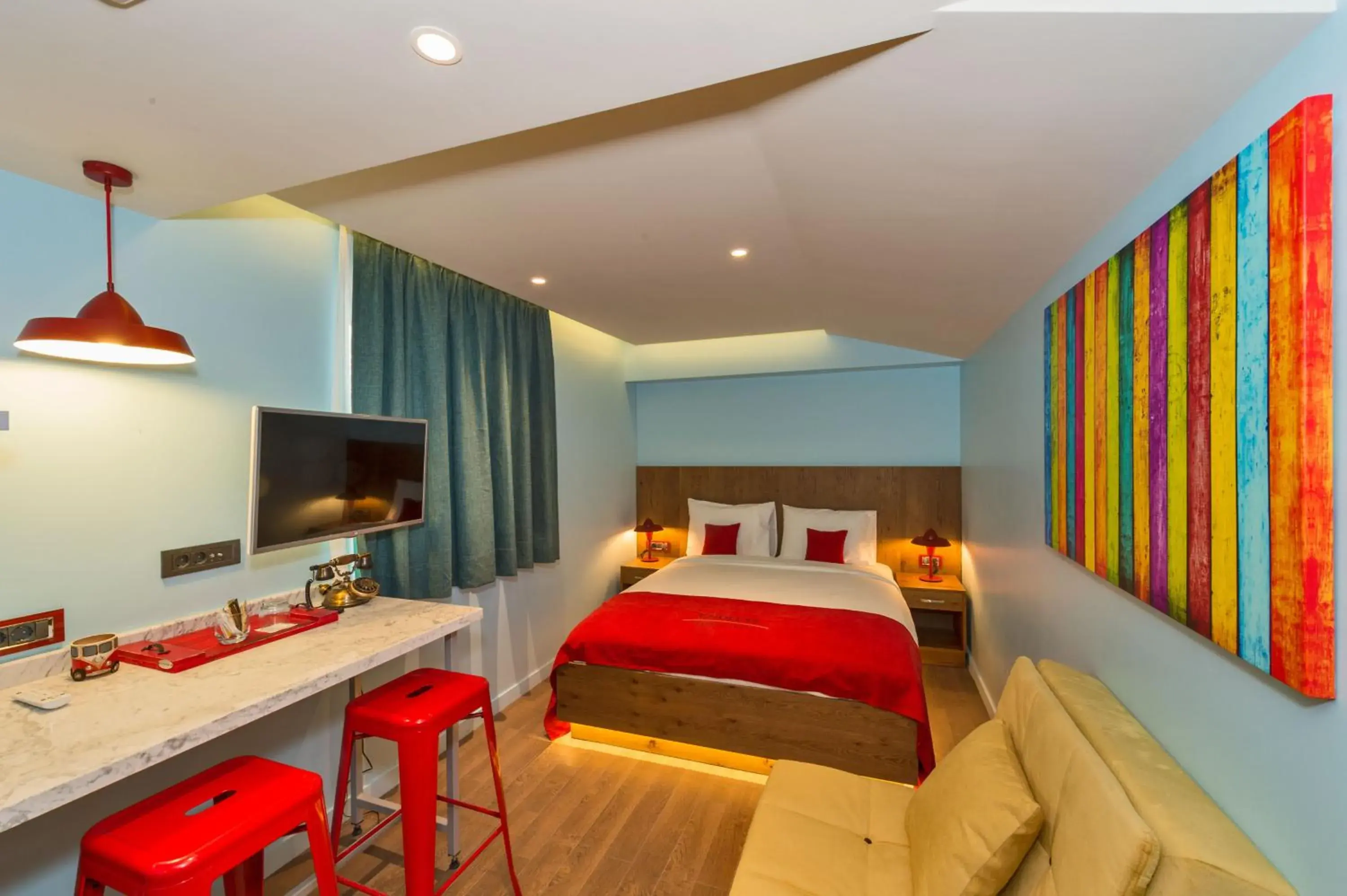 Standard Double Room with Sofa Bed in Taksim Istanbul Nis Hotel - Istiklal Street Standard Double Room with Sofa Bed in Taksim Istanbul Nis Hotel - Istiklal Street