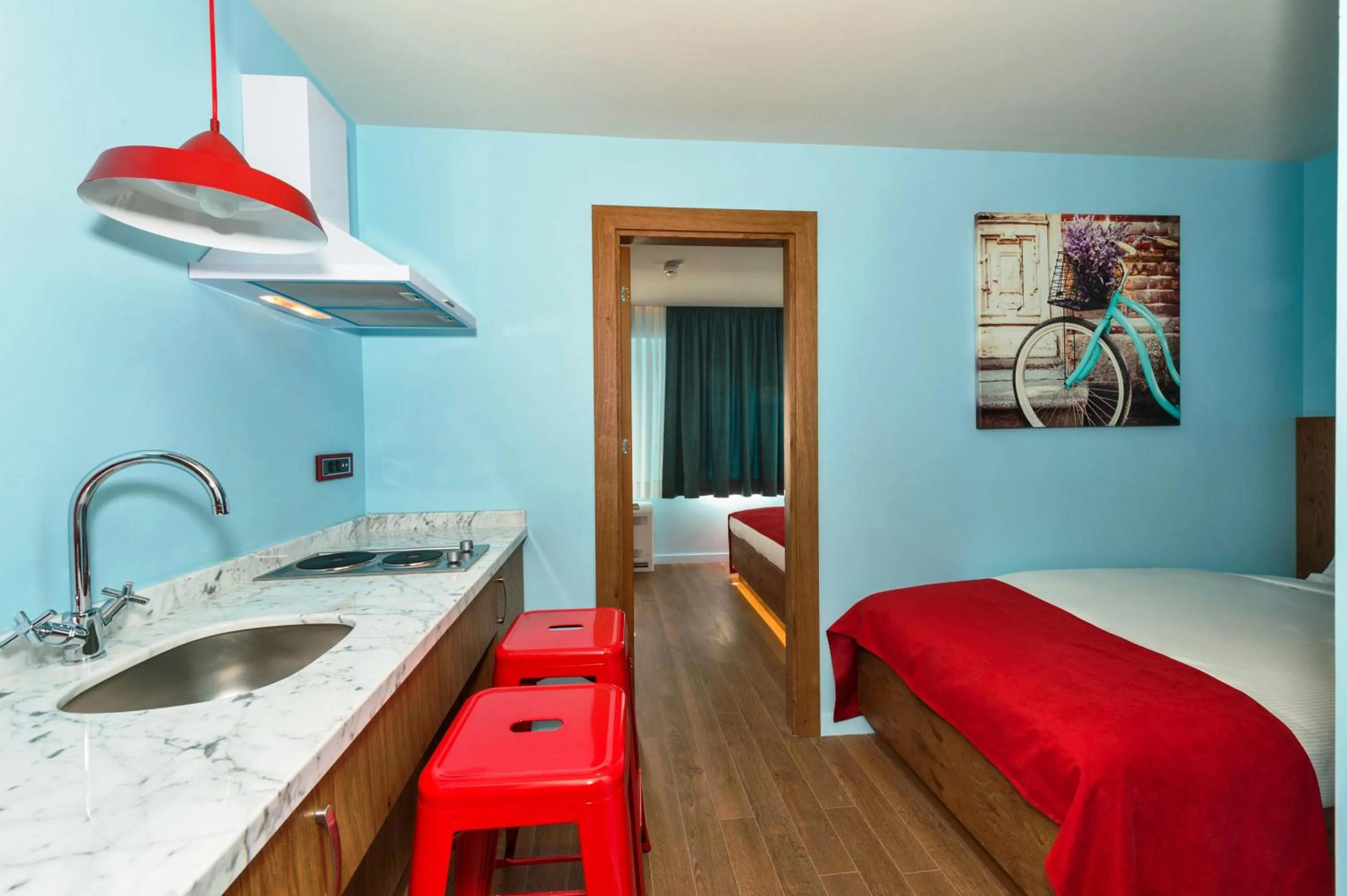 Bed in Taksim Istanbul Nis Hotel - Istiklal Street